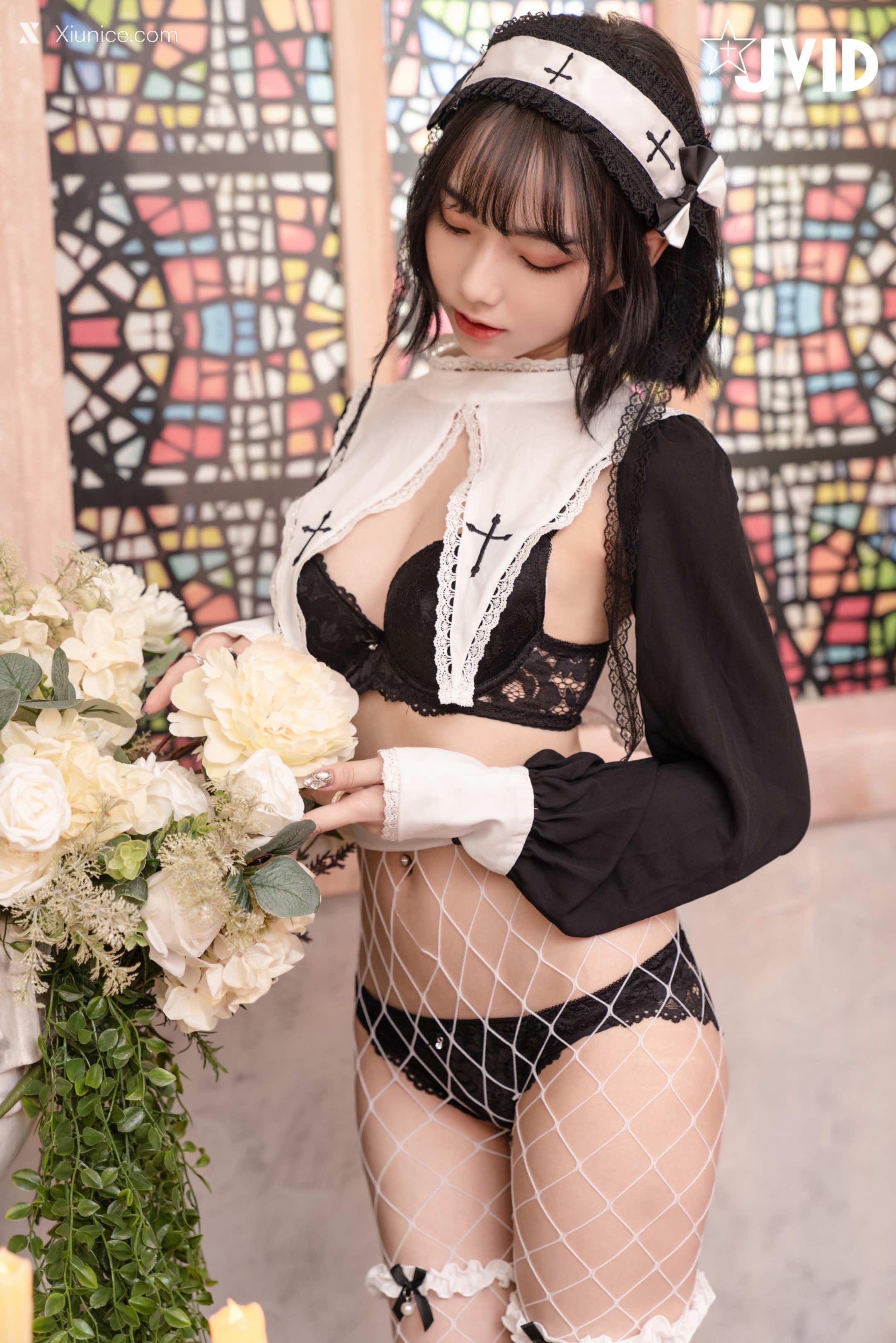 JVID – 啾啾 – 甜美小修女啾啾深夜獨自在禮堂釋放人的慾望 第53张