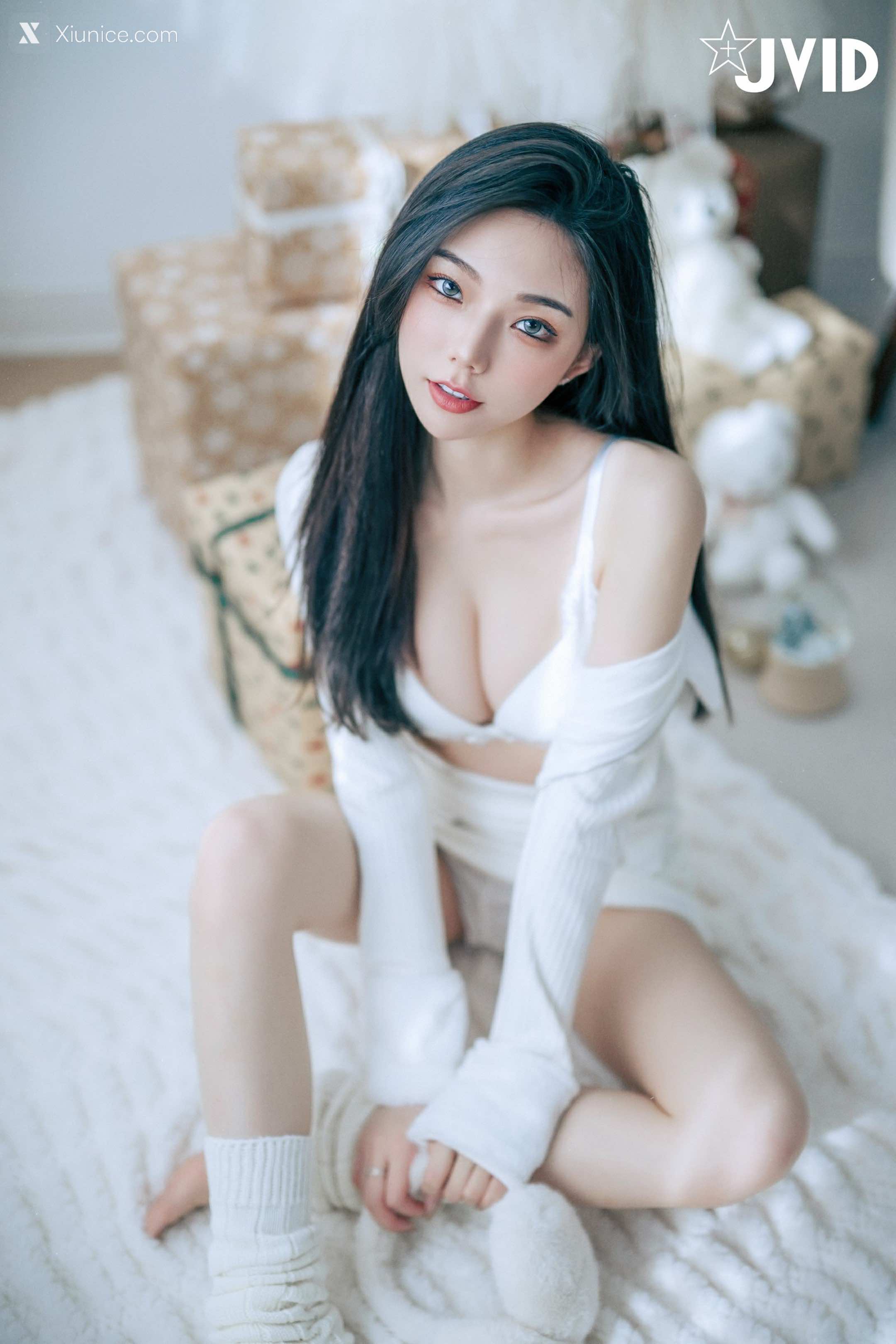 JVID – 啾啾 – 純白性感小公主啾啾降臨 第31张