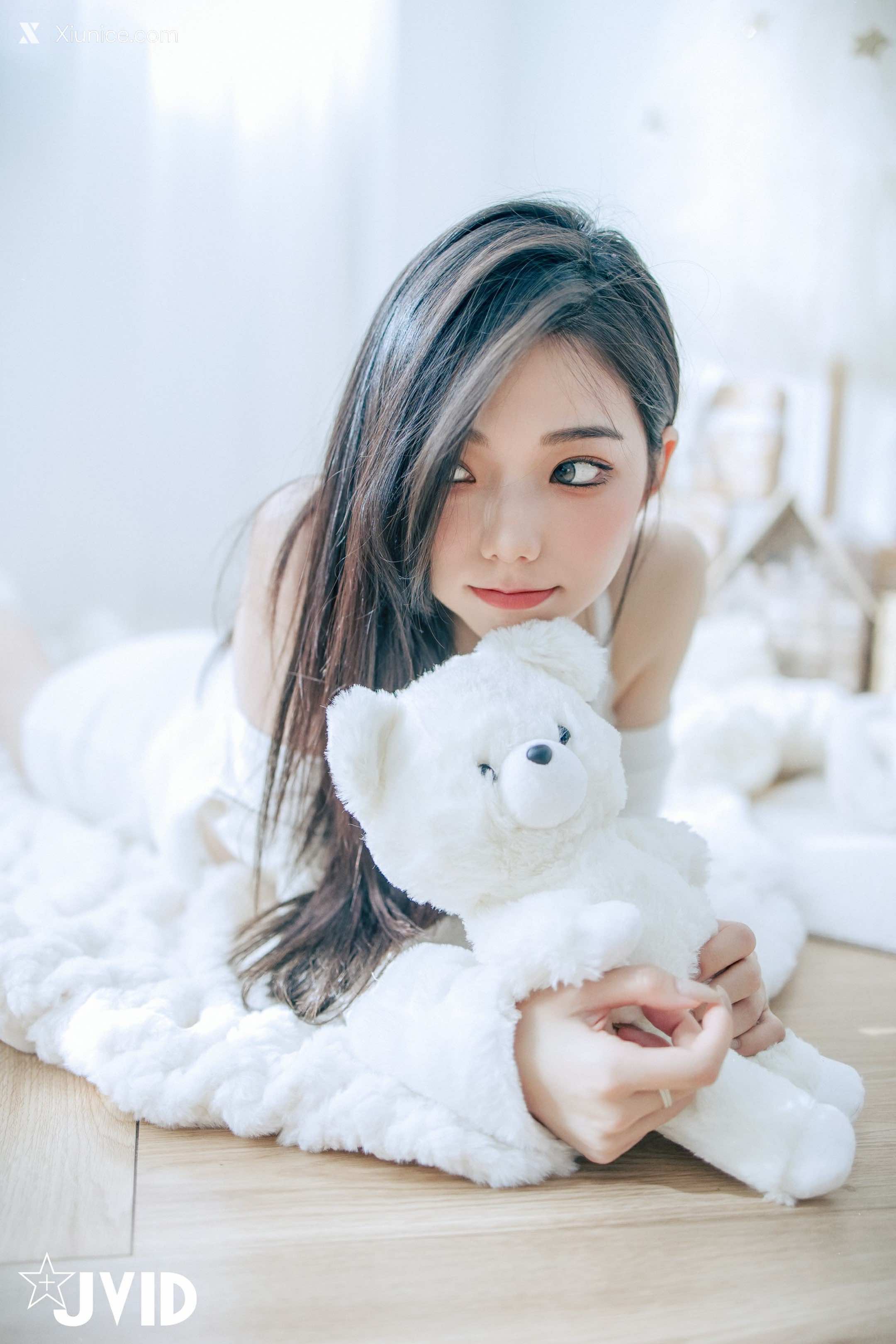 JVID – 啾啾 – 純白性感小公主啾啾降臨 第100张