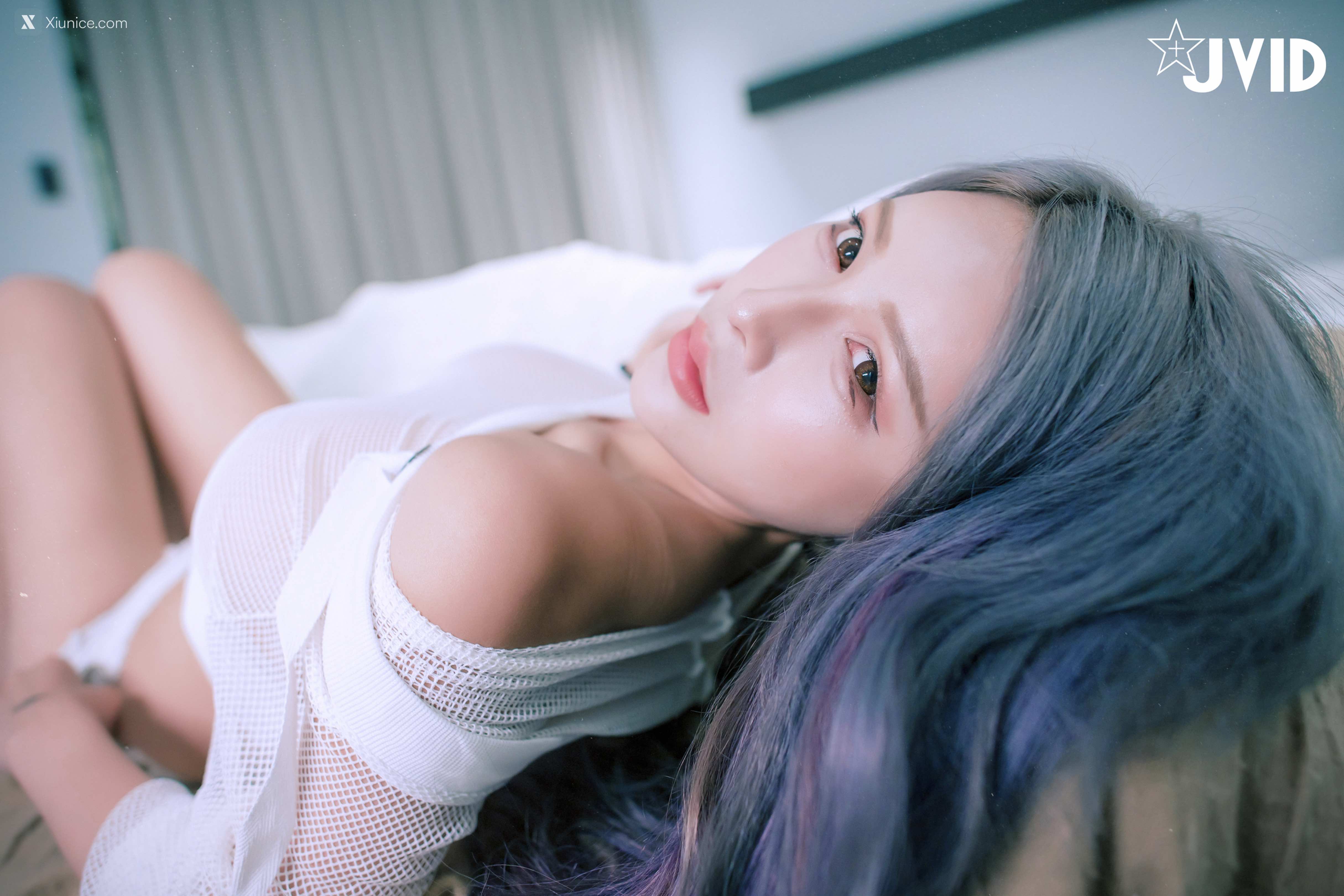 JVID – 艾妃 – 神級美巨乳艾妃的情慾之夜『首次雙人情慾大尺／騎乘式解鎖』 第5张