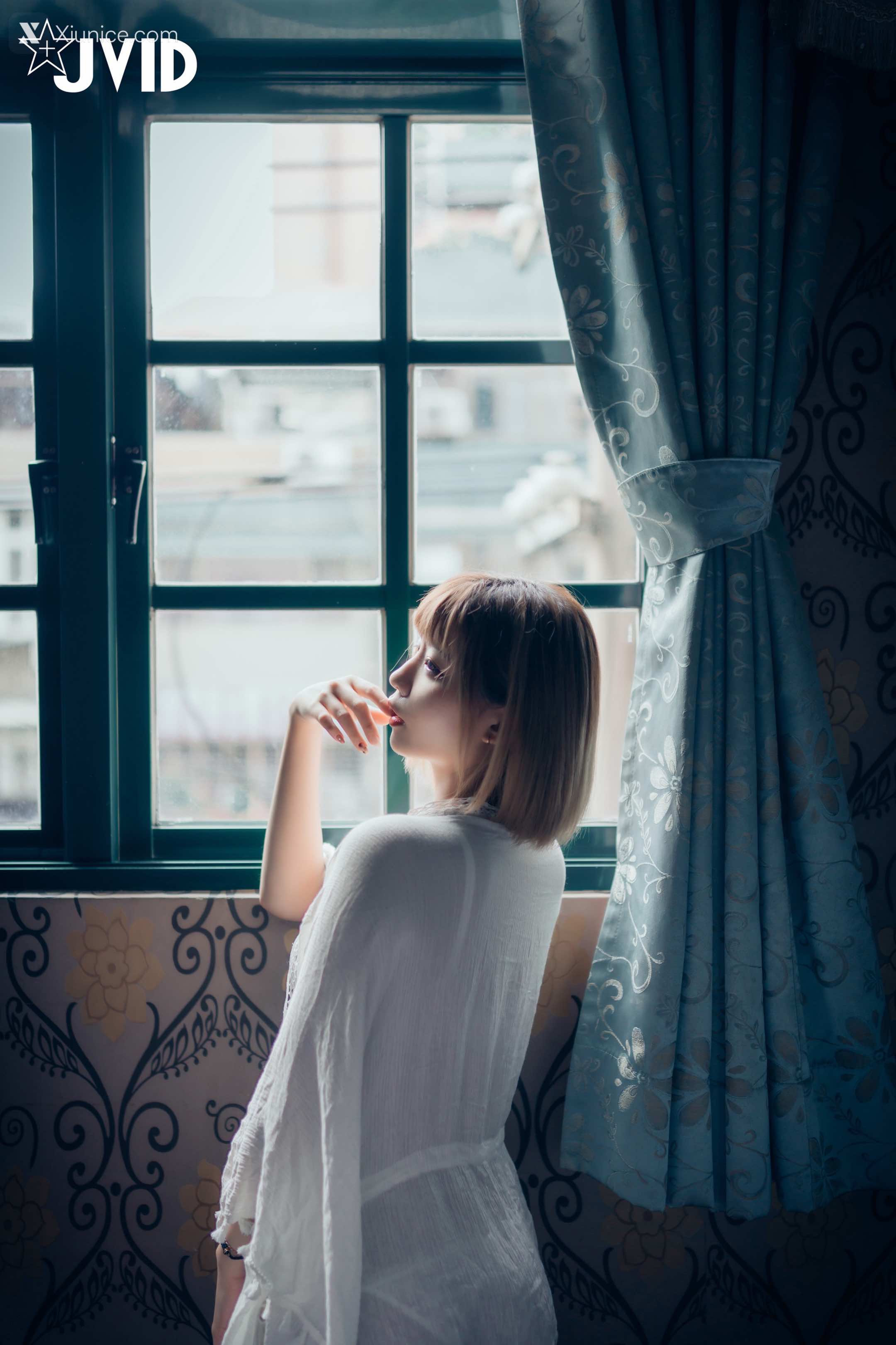 JVID – 果寶寶 – 與巨乳女友果寶寶開房間的全裸無碼寫真 第40张