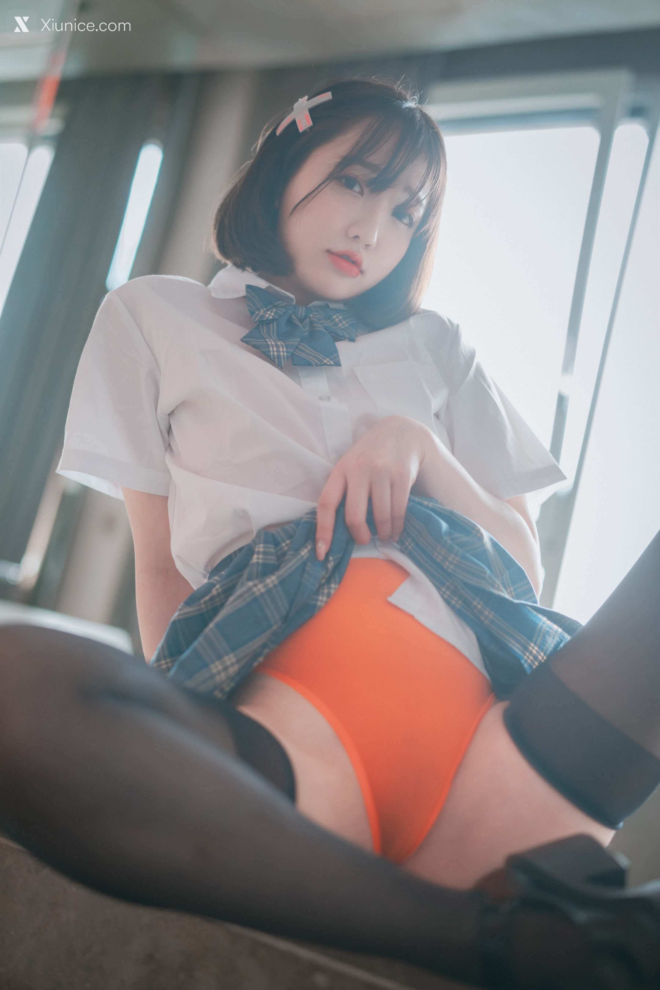 DJAWA Photo – Son Ye-Eun (손예은) – “Swimming Lessons #6” 第25张