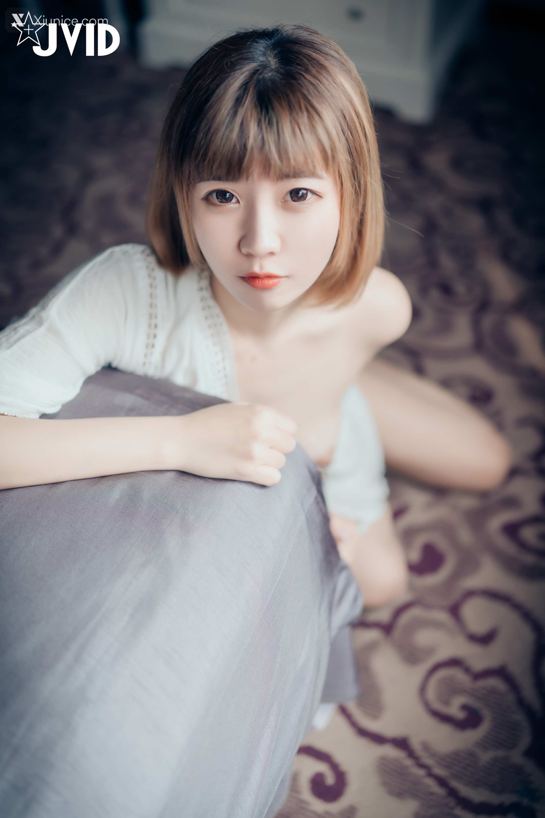 JVID – 果寶寶 – 與巨乳女友果寶寶開房間的全裸無碼寫真 第21张