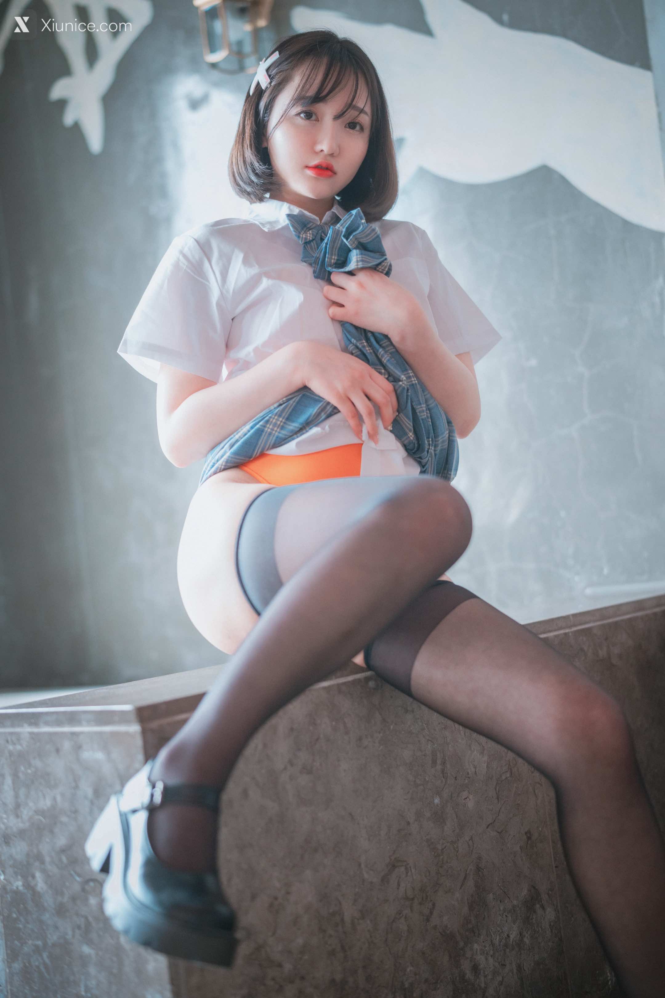 DJAWA Photo – Son Ye-Eun (손예은) – “Swimming Lessons #6” 第10张