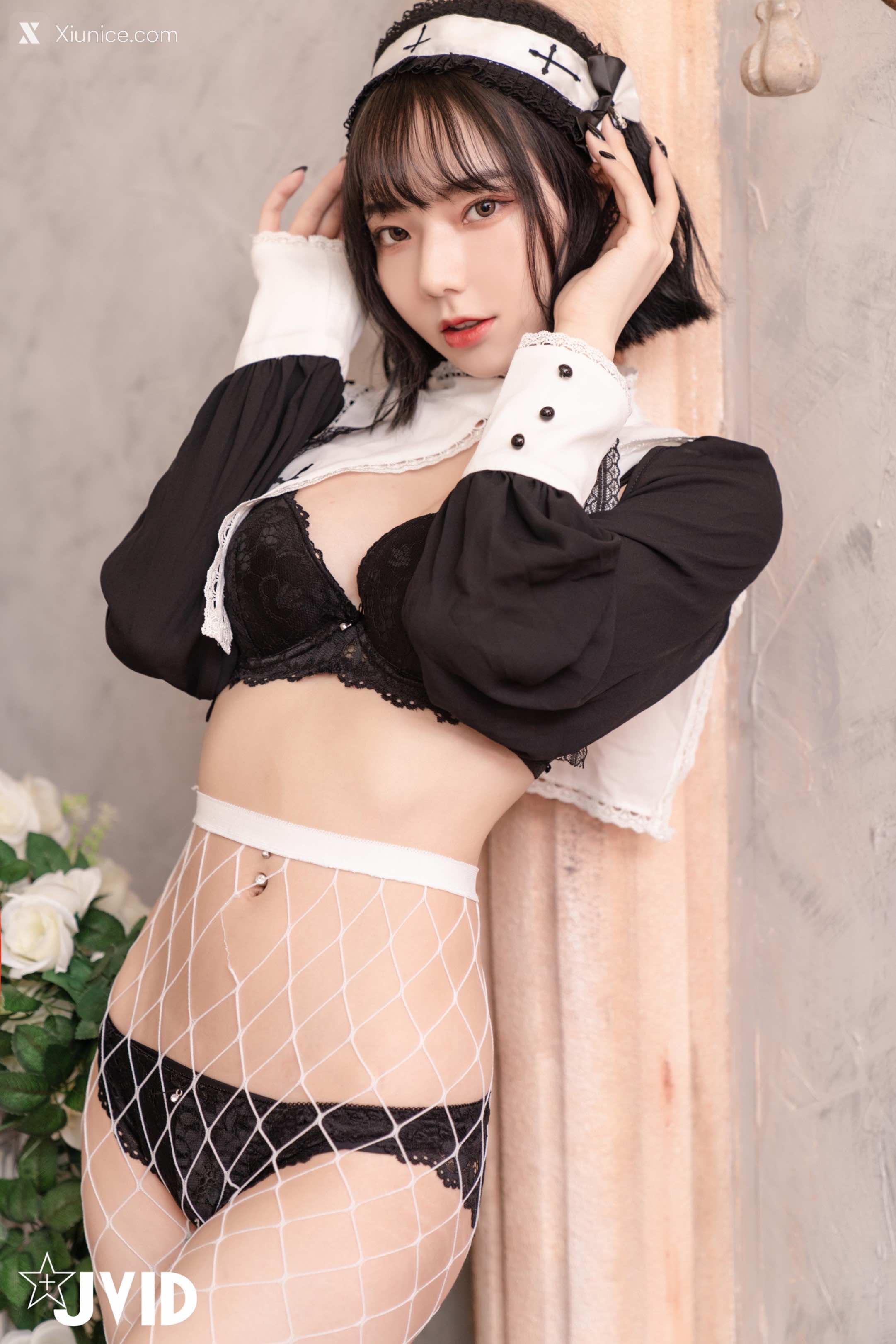 JVID – 啾啾 – 甜美小修女啾啾深夜獨自在禮堂釋放人的慾望 第84张