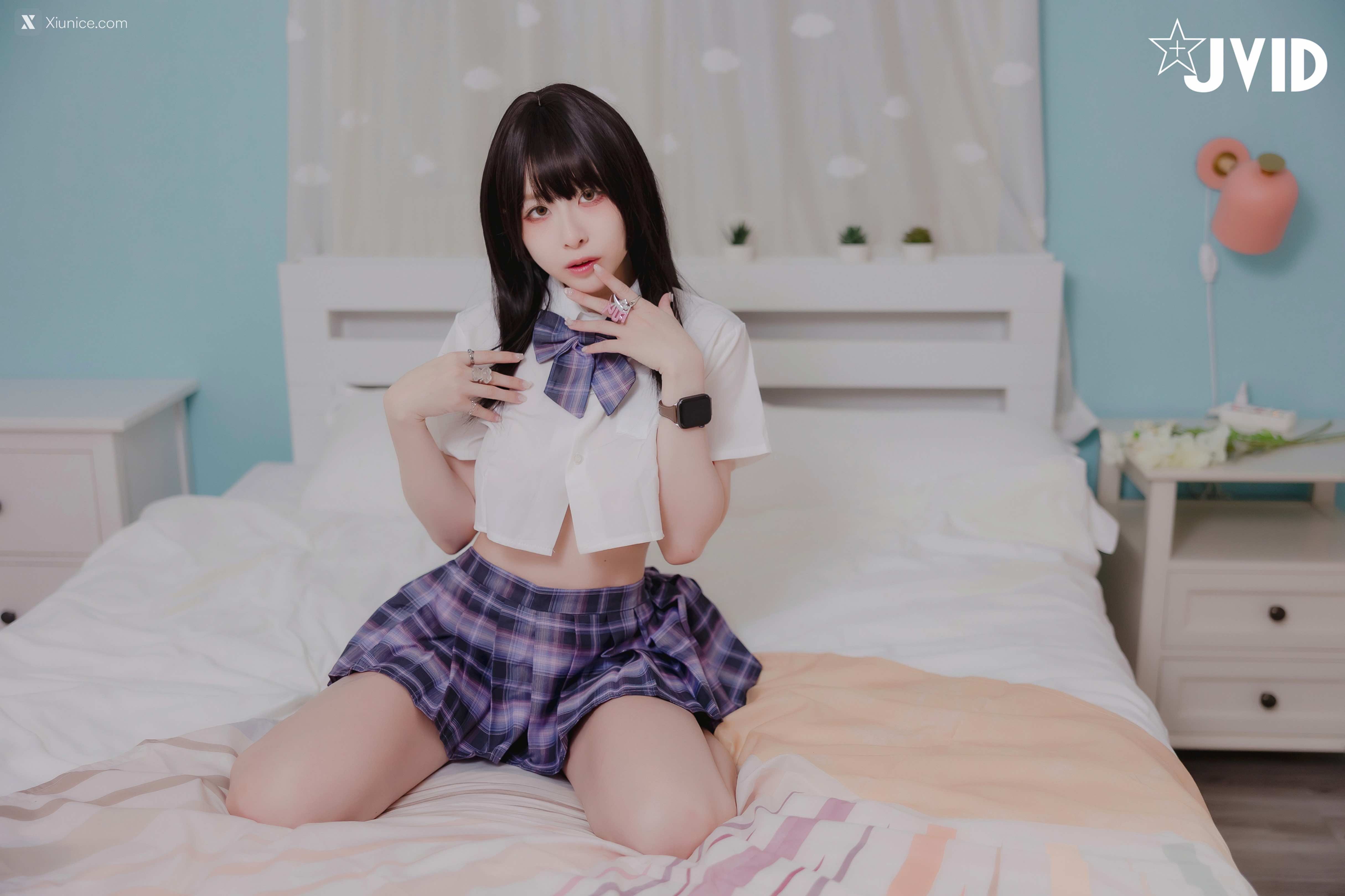 JVID – 黎菲兒 – 超狂真實32Icup學妹-看色色漫畫難解性慾-青春期少女情慾初開-邀約學長打電動互尬沒想到擦槍走火變成打炮切磋 第15张