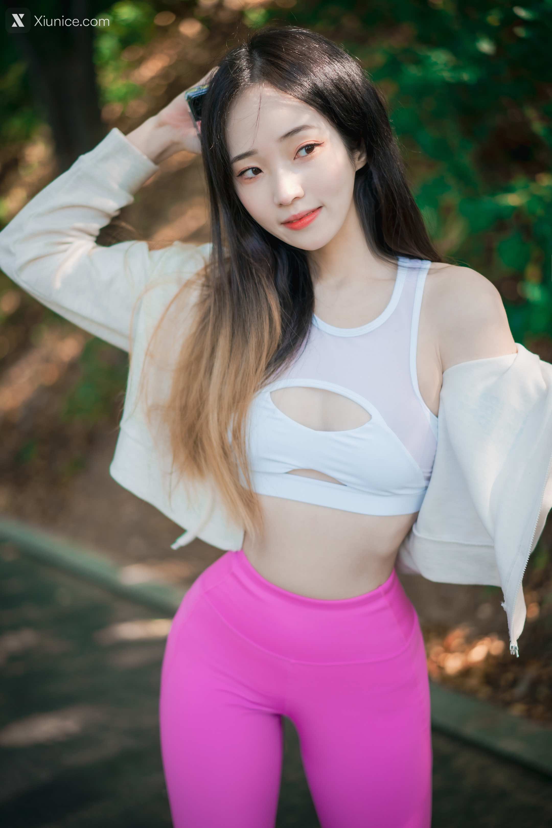 DJAWA Photo – Bambi (밤비) – Loose and Tight Violet 第25张