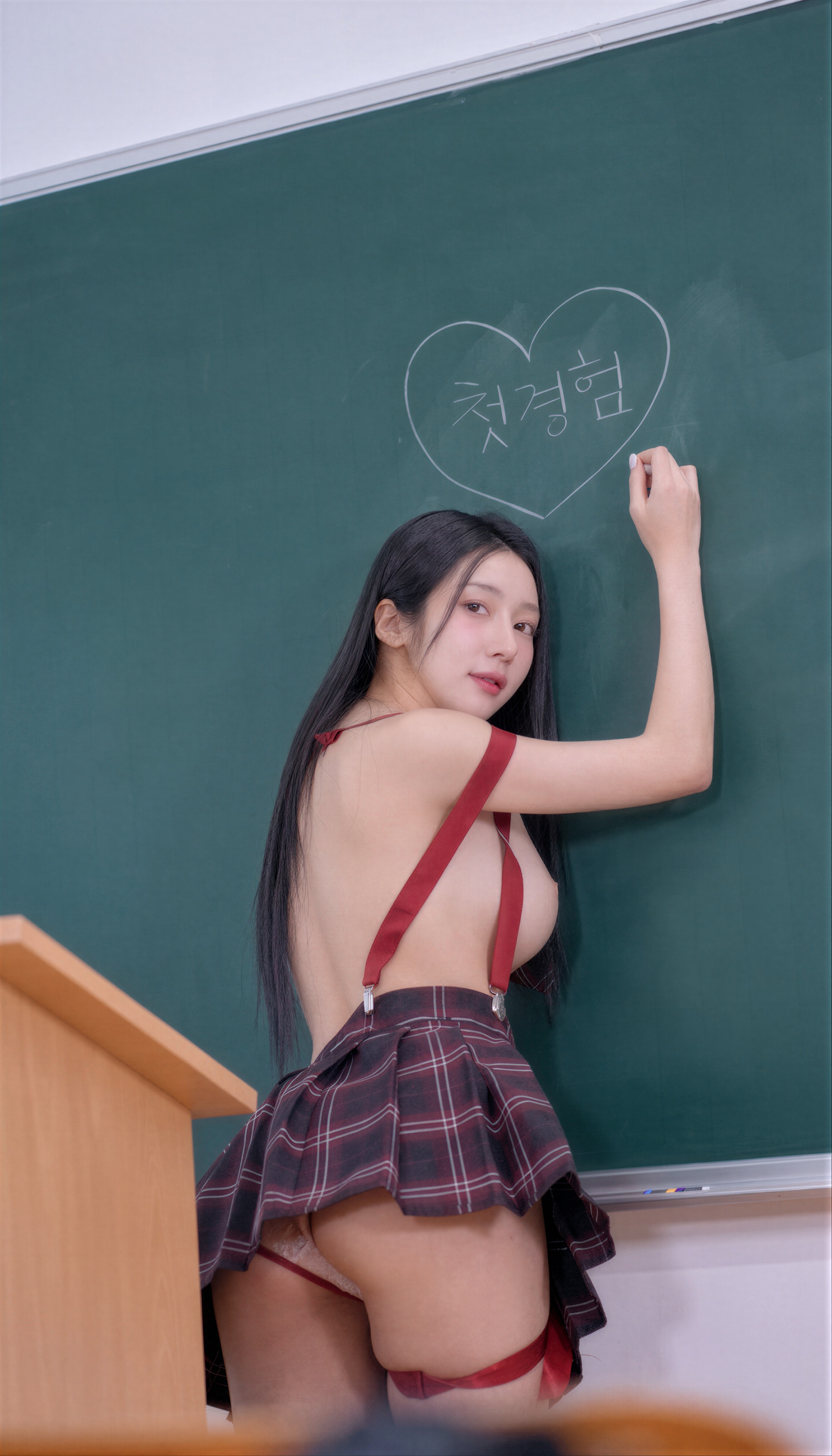AI Refined AIRPLANETIME Fury – My First Love Who Does Everything For Me 第67张