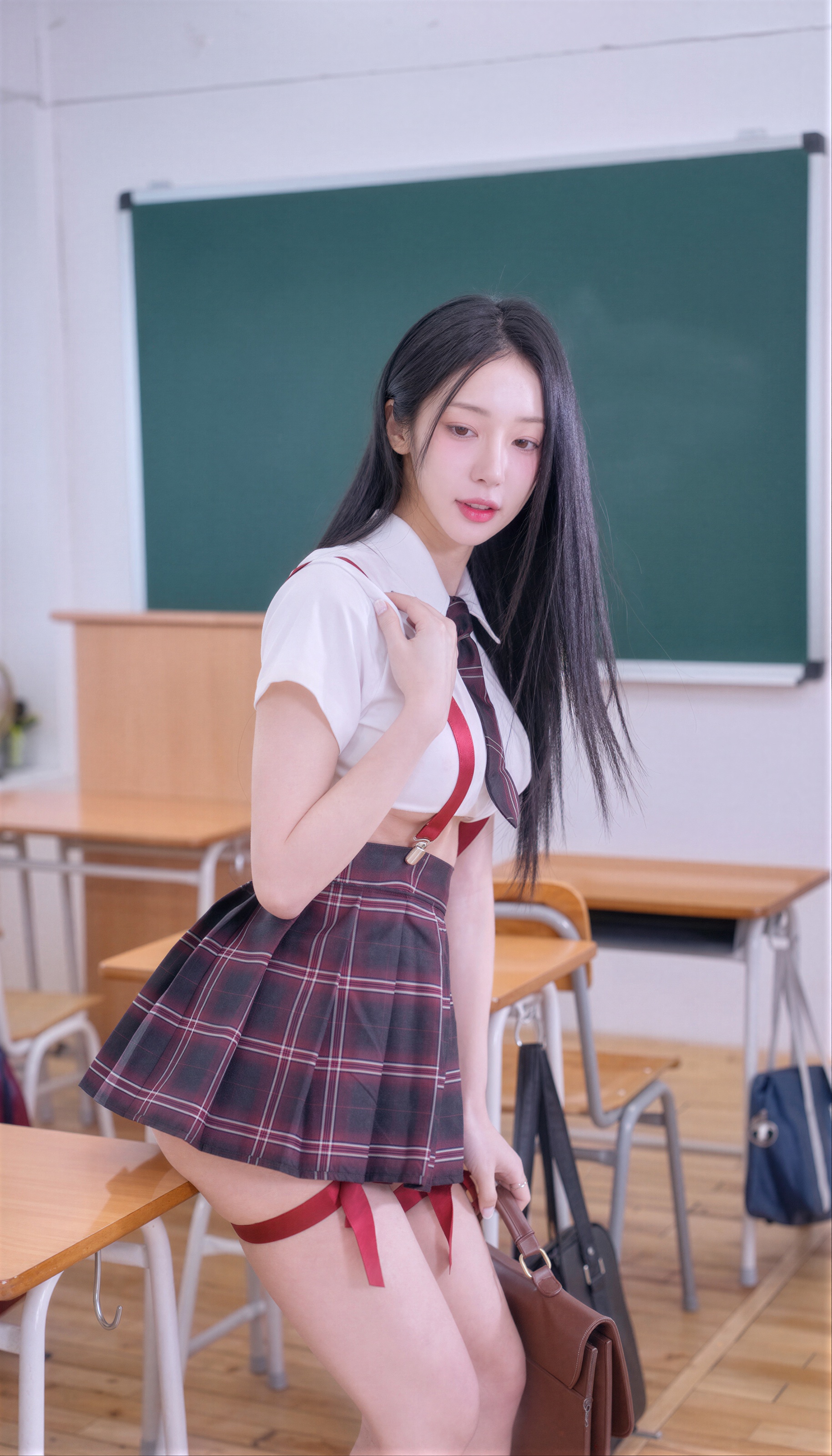 AI Refined AIRPLANETIME Fury – My First Love Who Does Everything For Me 第34张