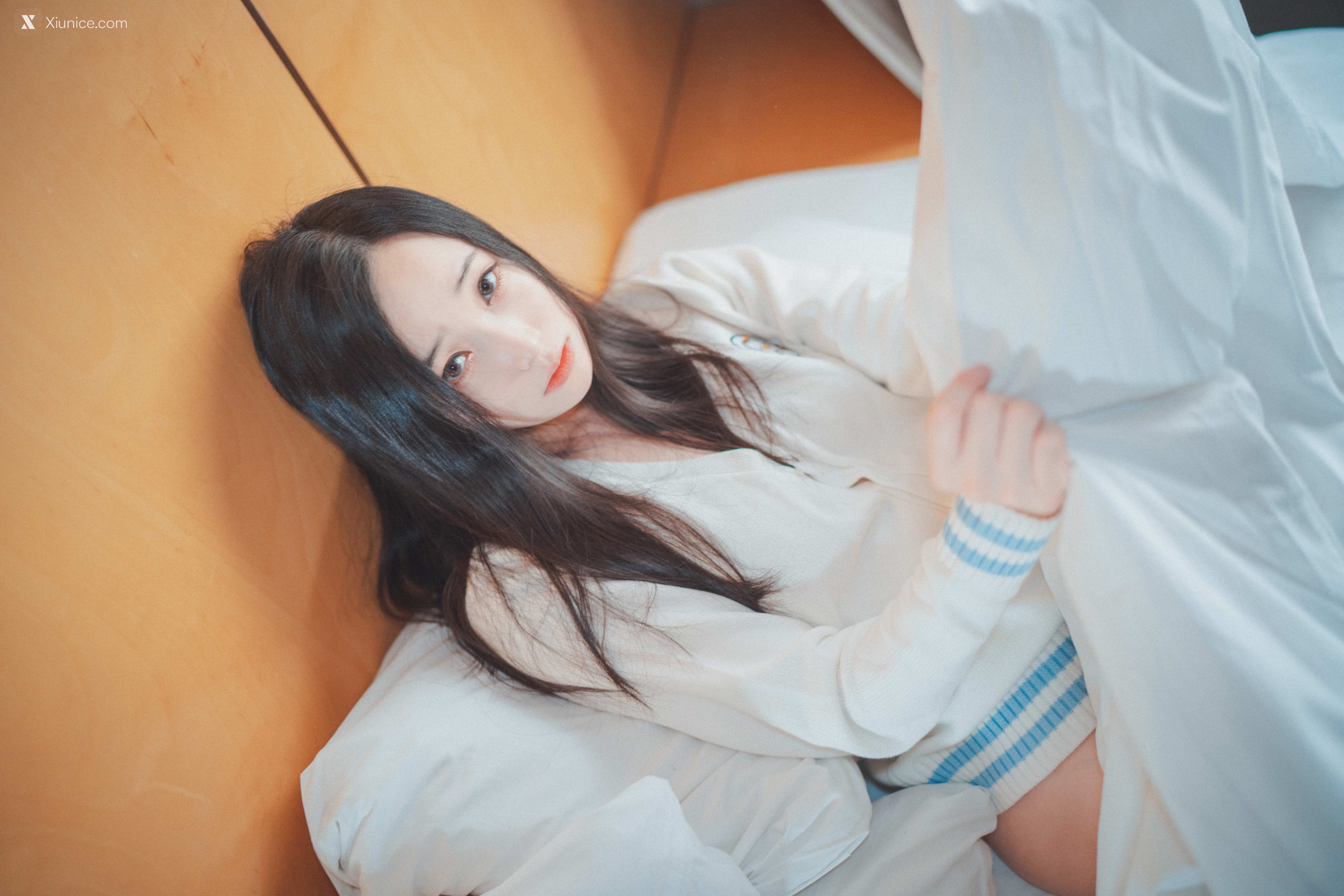 DJAWA Photo – Bambi (밤비) – Homebody Girl 第13张