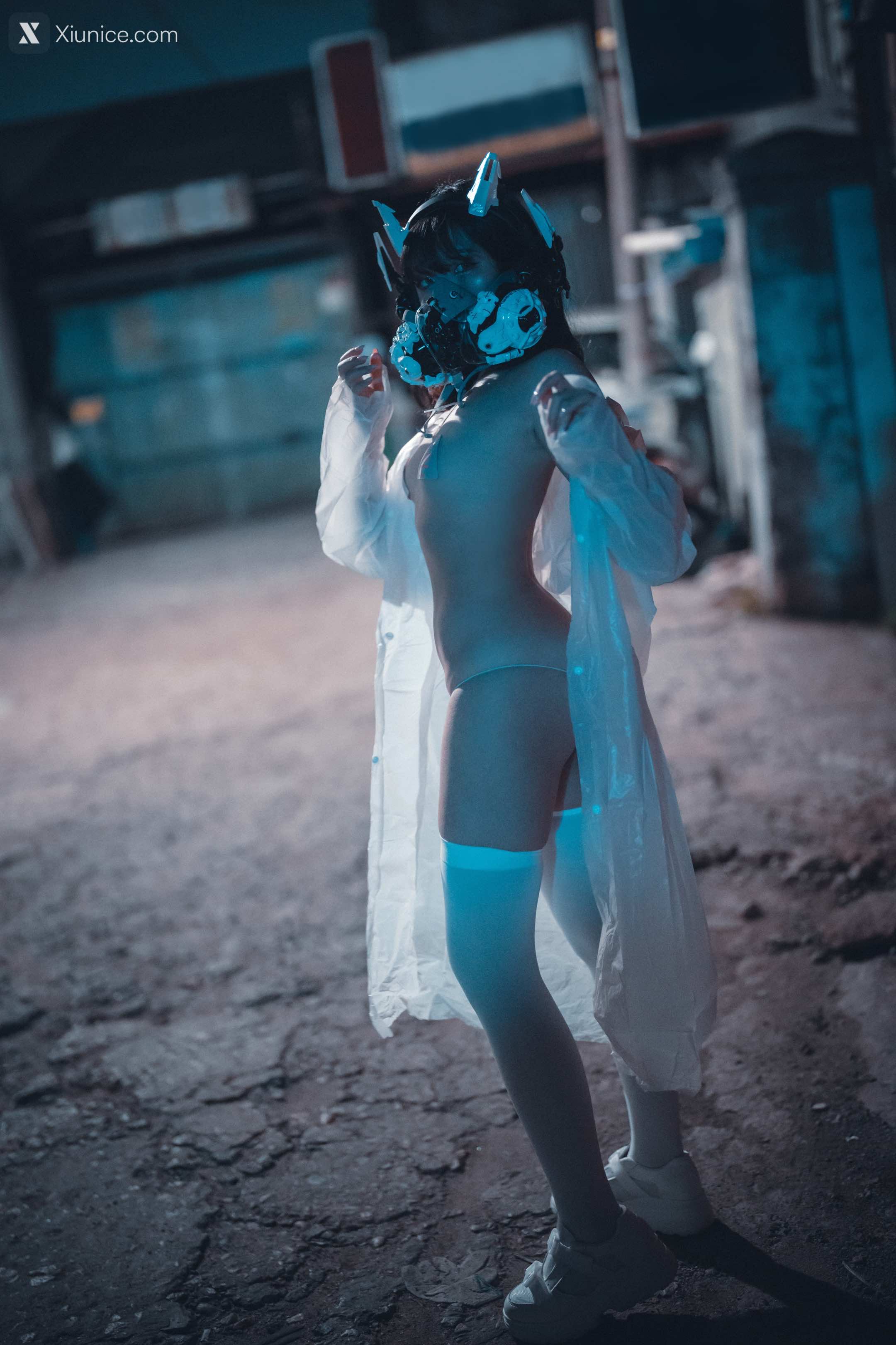 DJAWA Photo – Sonson (손손) – Vagabundo de la Noche (Masked-girl in raincoat) 第3张