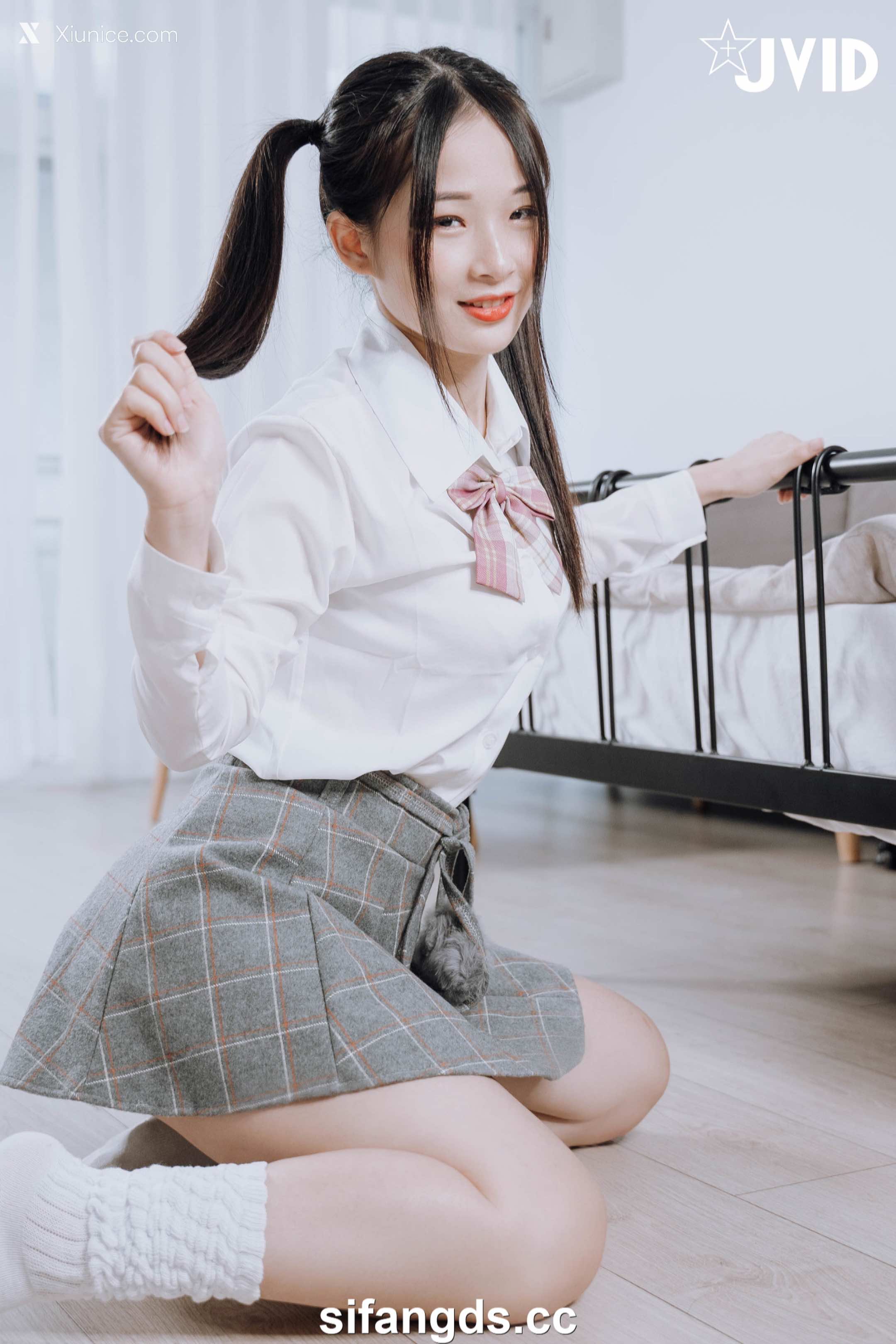 JVID – 婕咪 Juice – 雙馬尾女孩婕咪想在學長的胯下依偎(全裸無遮四點全開) 第21张