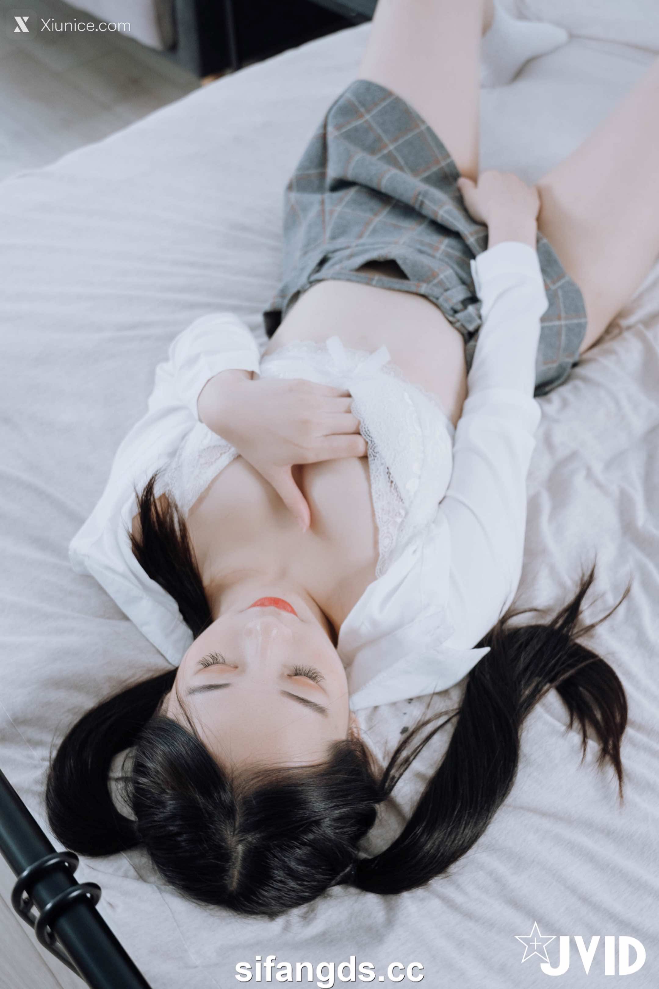 JVID – 婕咪 Juice – 雙馬尾女孩婕咪想在學長的胯下依偎(全裸無遮四點全開) 第19张