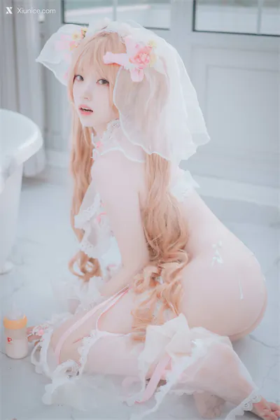 DJAWA Photo – Bambi (밤비) – God Mother Heket (Destiny Child) (Full ver.)