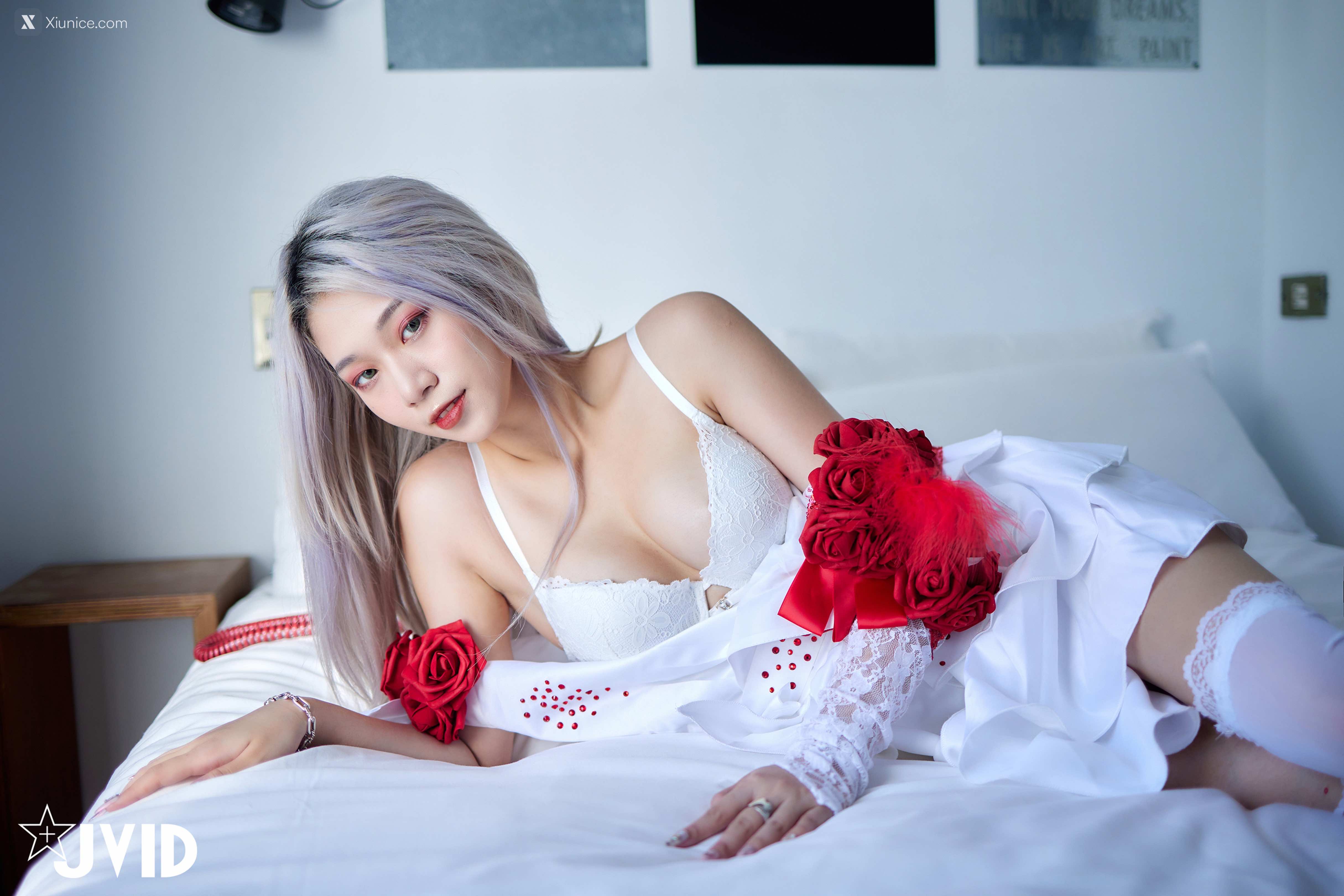 JVID – Verna – 「萬聖節鬼魅之月」第五人格調香師Verna性感解密 隱藏版影片 第94张