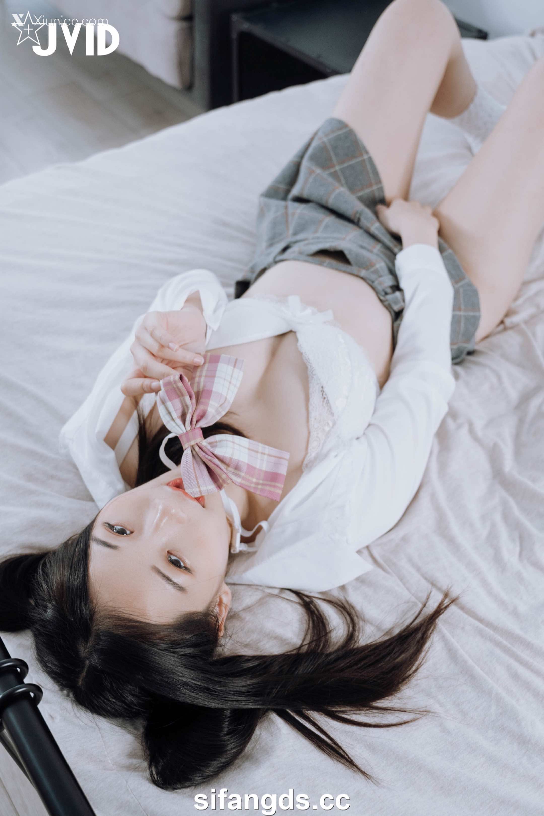 JVID – 婕咪 Juice – 雙馬尾女孩婕咪想在學長的胯下依偎(全裸無遮四點全開) 第4张