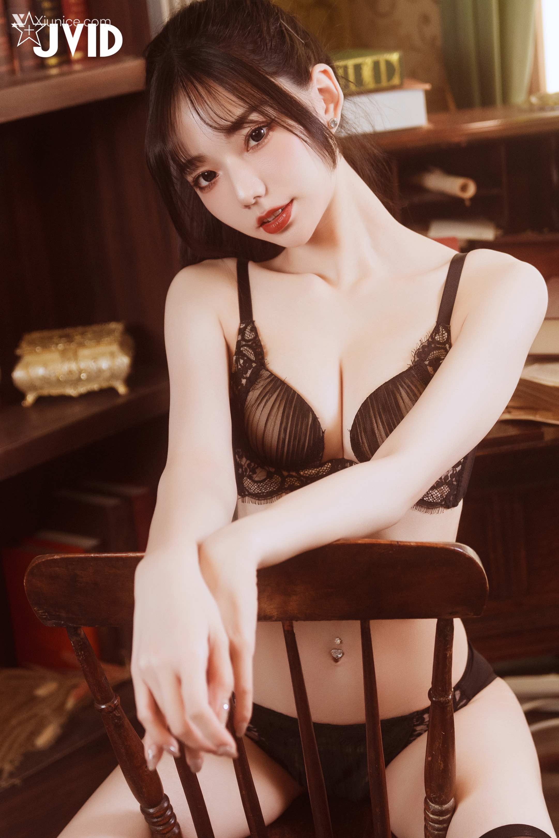 JVID – 啾啾 – ゾンビ殭屍版女友注射愛の能量變成人類!!! 第14张