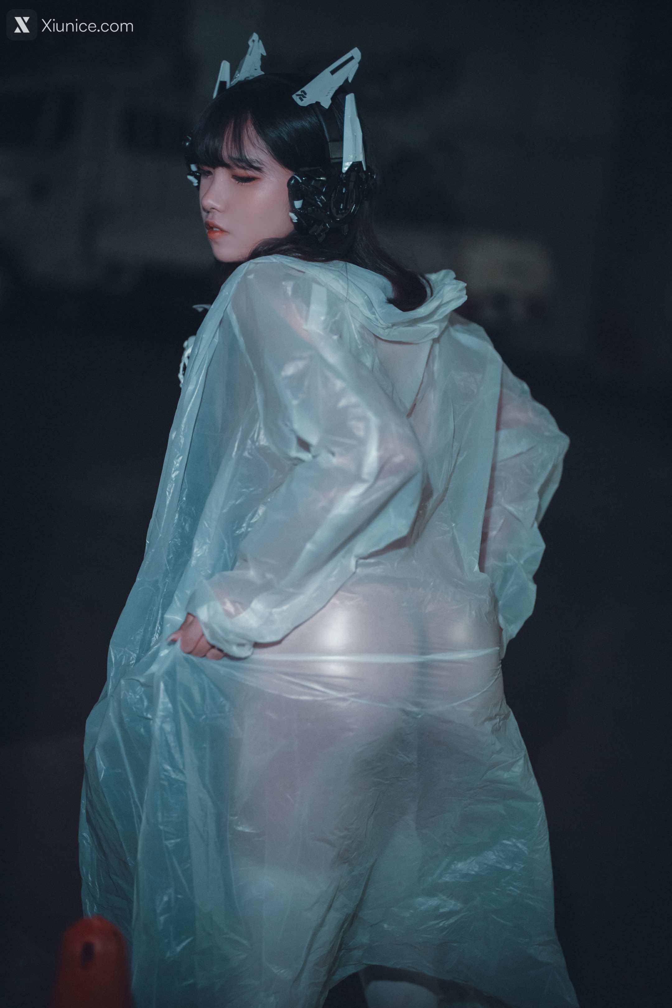DJAWA Photo – Sonson (손손) – Vagabundo de la Noche (Masked-girl in raincoat) 第52张