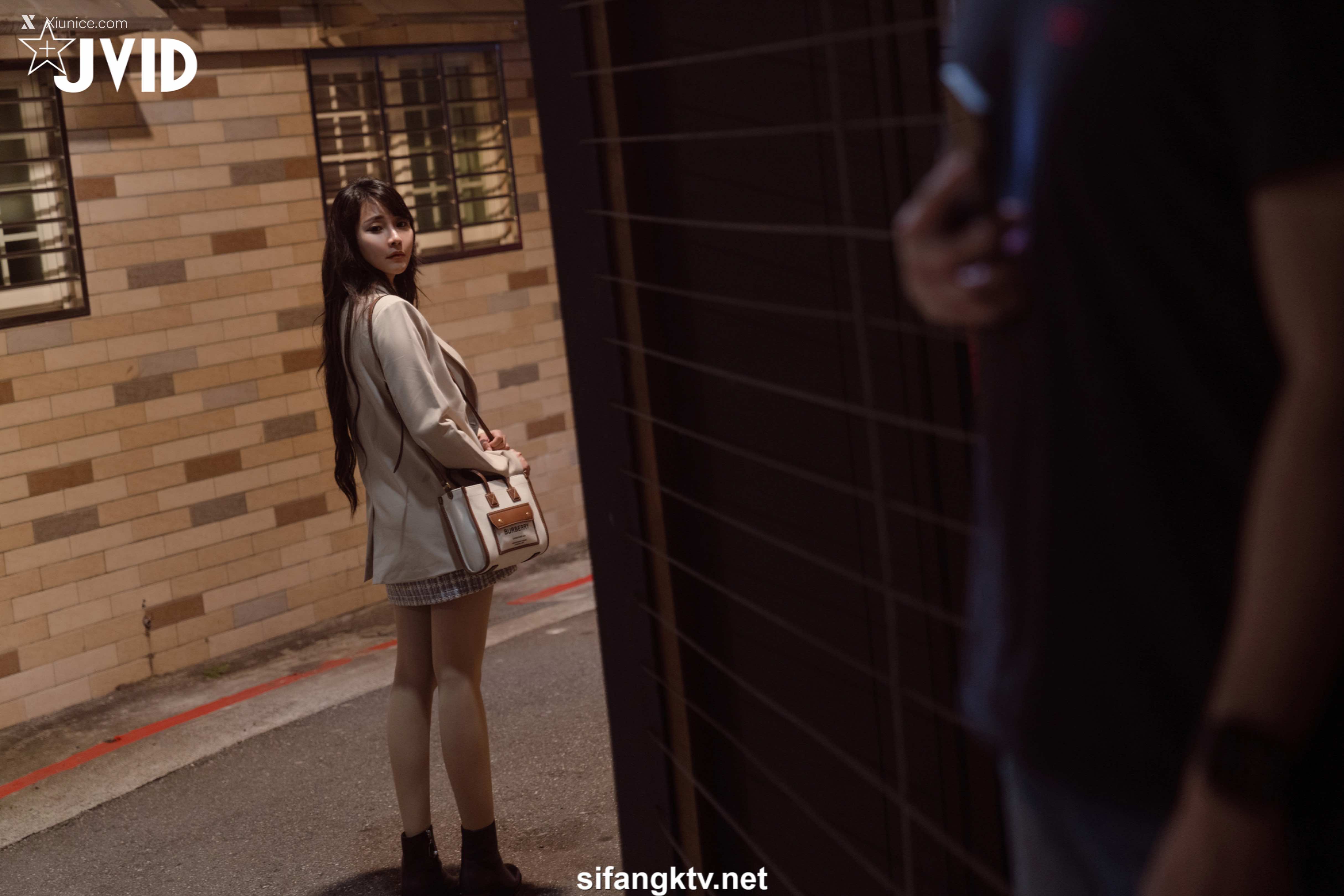 JVID – Lele 樂樂 – 夜道を帰宅途中の巨乳妙齡女子《樂_樂》 第117张