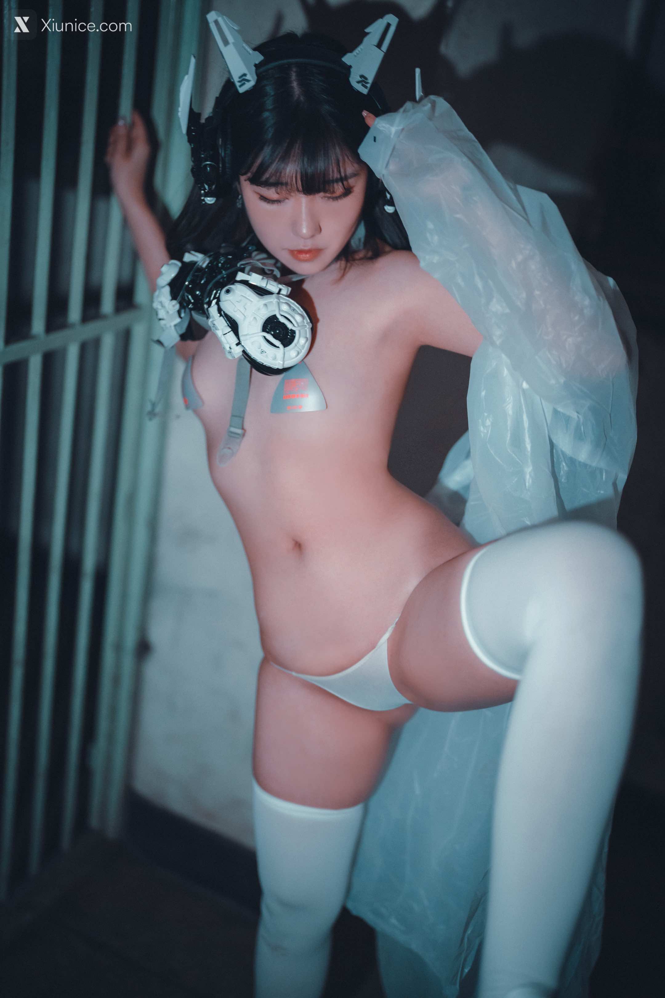DJAWA Photo – Sonson (손손) – Vagabundo de la Noche (Masked-girl in raincoat) 第66张