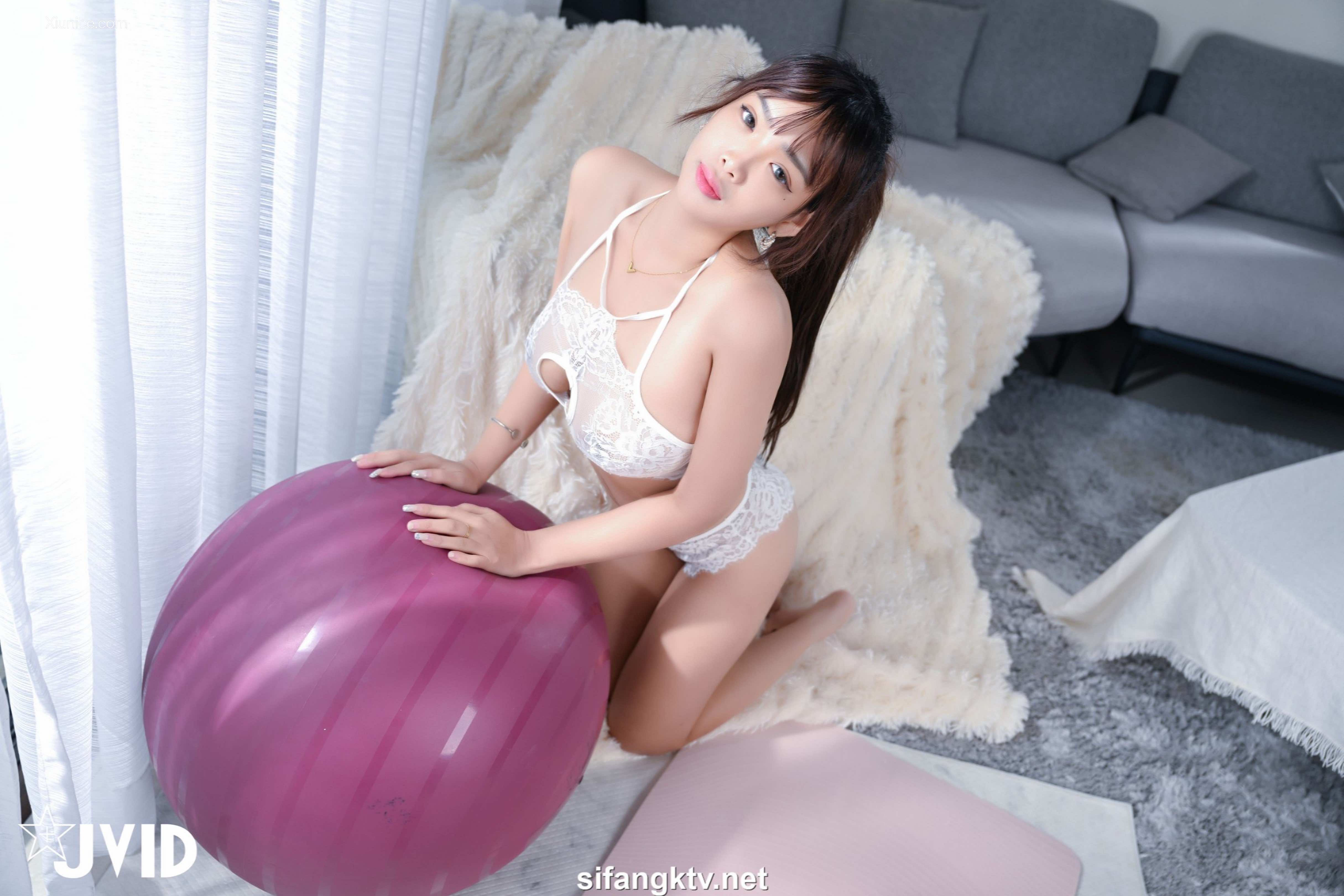 JVID – 萱萱 – 對面鄰居大奶人妻萱萱在家做瑜伽運動 邀我入房陪她一起激烈流汗 說幫我射出後看精液濃度 第31张