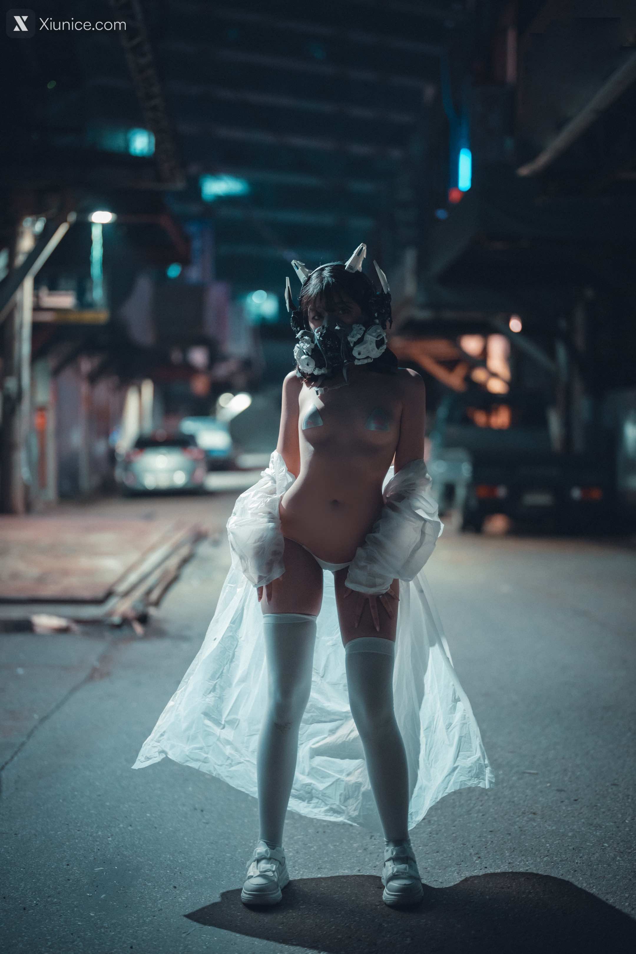 DJAWA Photo – Sonson (손손) – Vagabundo de la Noche (Masked-girl in raincoat) 第23张