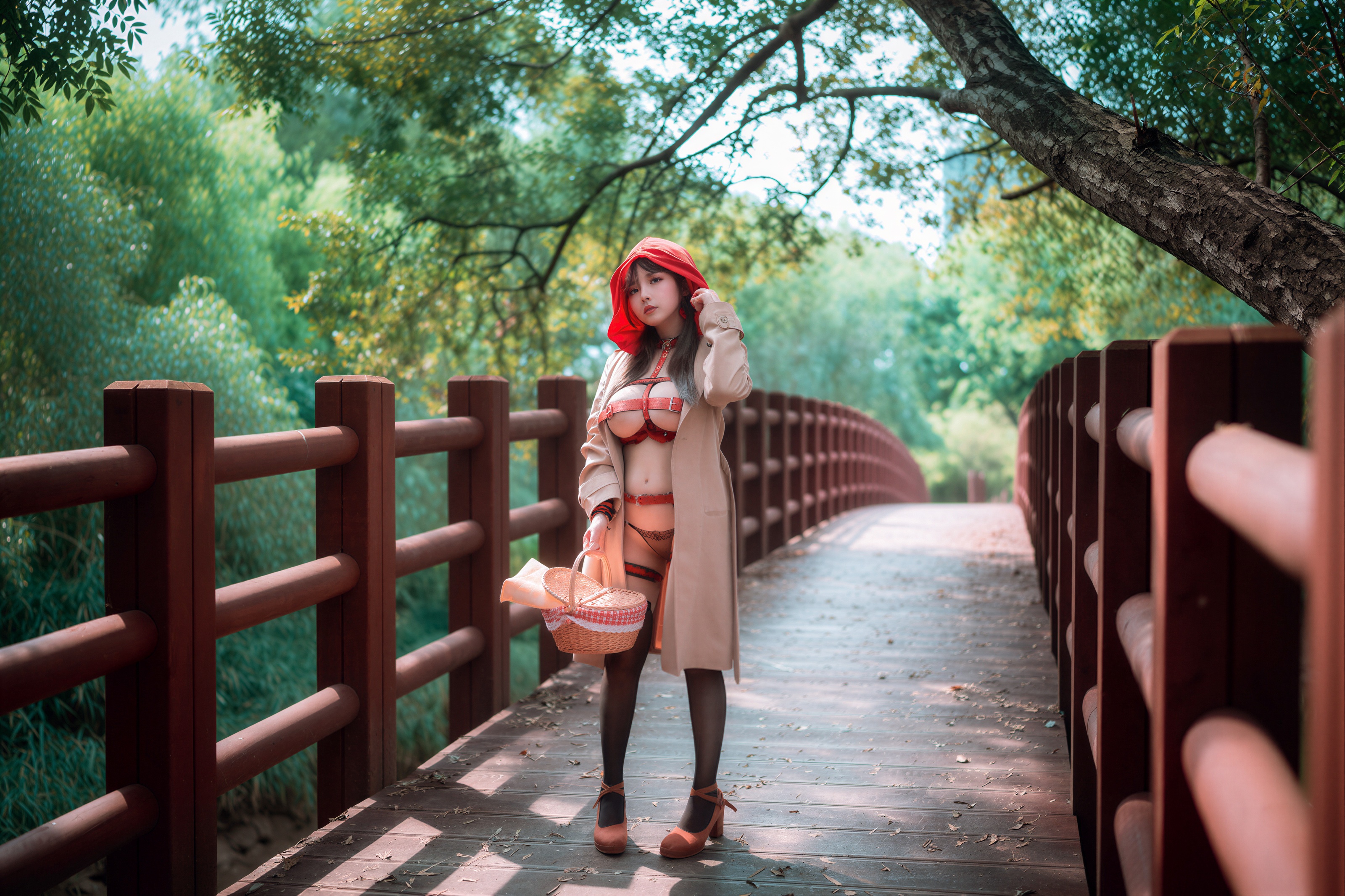 AI Refined DJAWA Photo – DDiDDi – Cheeky Red Riding Hood 第113张