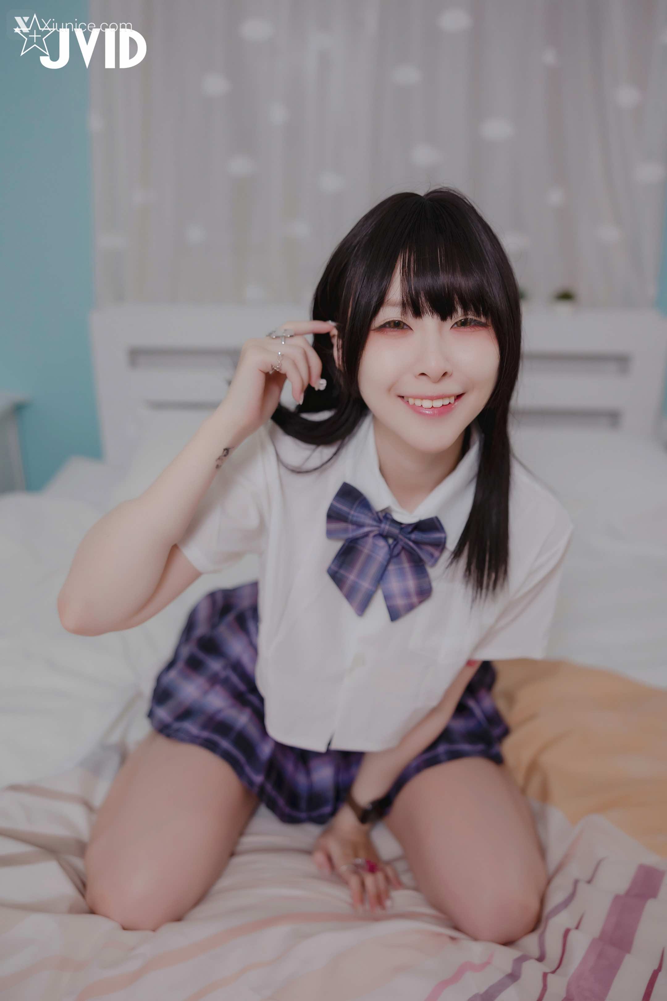 JVID – 黎菲兒 – 超狂真實32Icup學妹-看色色漫畫難解性慾-青春期少女情慾初開-邀約學長打電動互尬沒想到擦槍走火變成打炮切磋 第20张