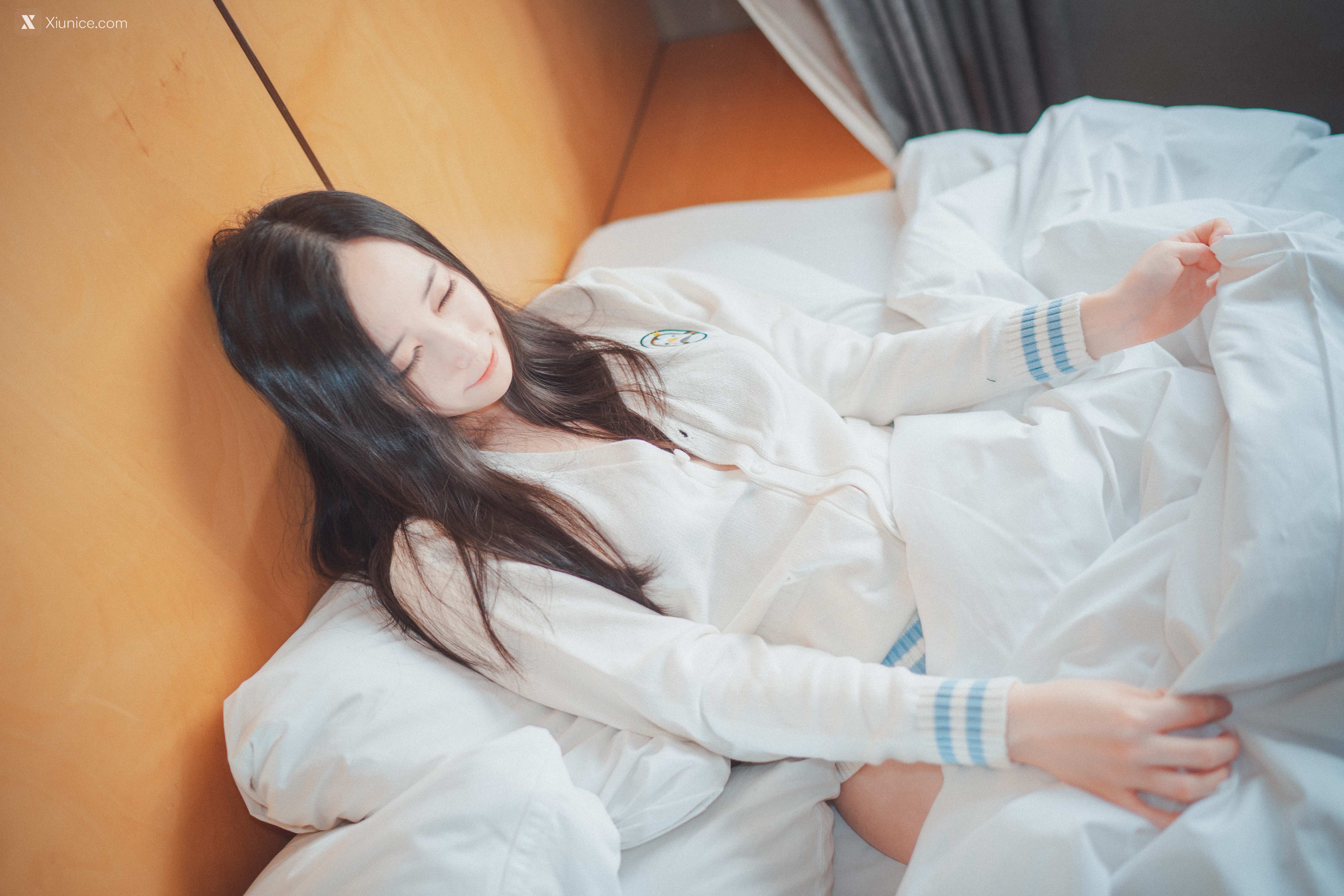 DJAWA Photo – Bambi (밤비) – Homebody Girl 第14张