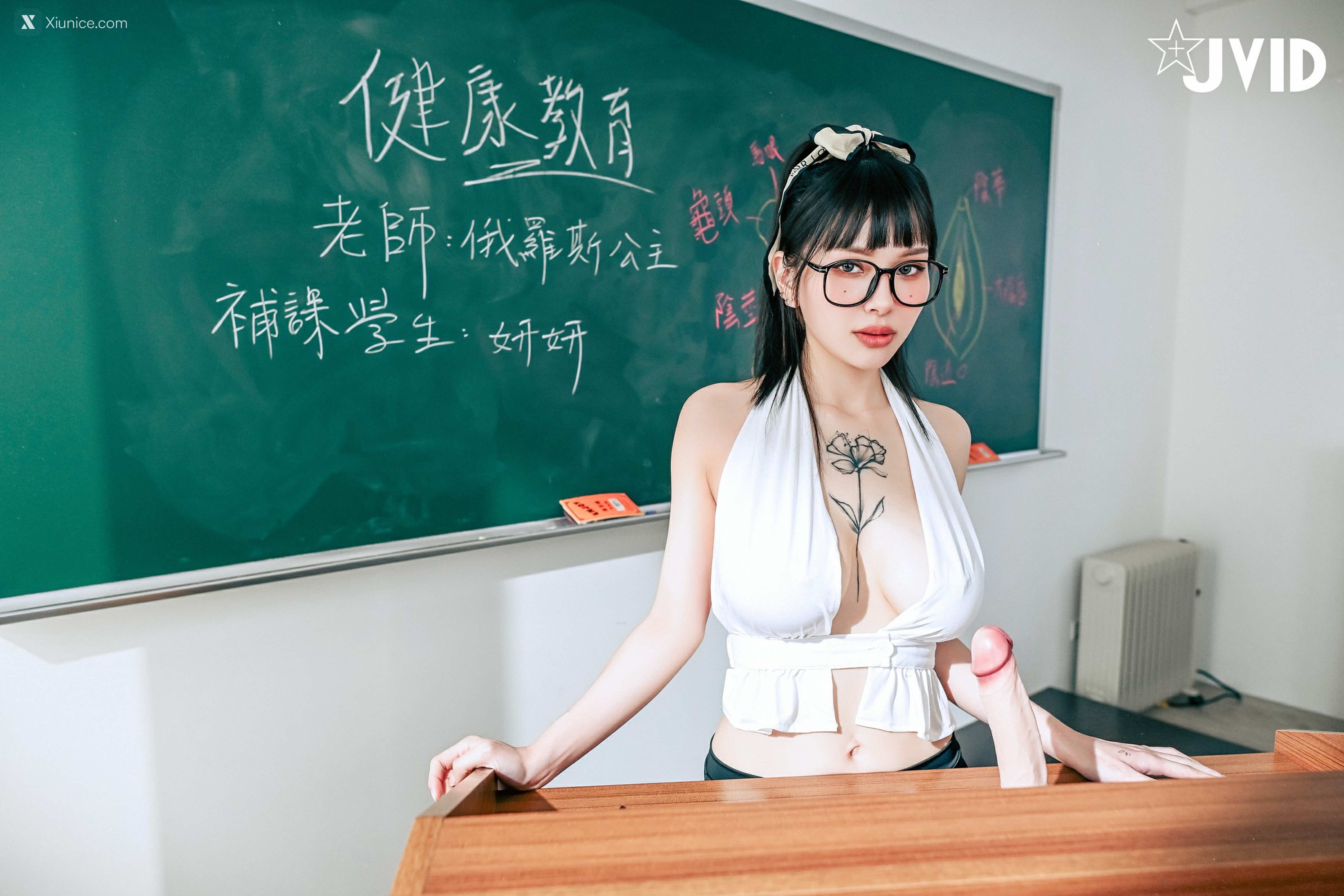 JVID – 妍妍 Angel & 俄罗斯公主 – 精华作品【禁忌的师生恋】教师里的OL和JK肉欲百合 第109张
