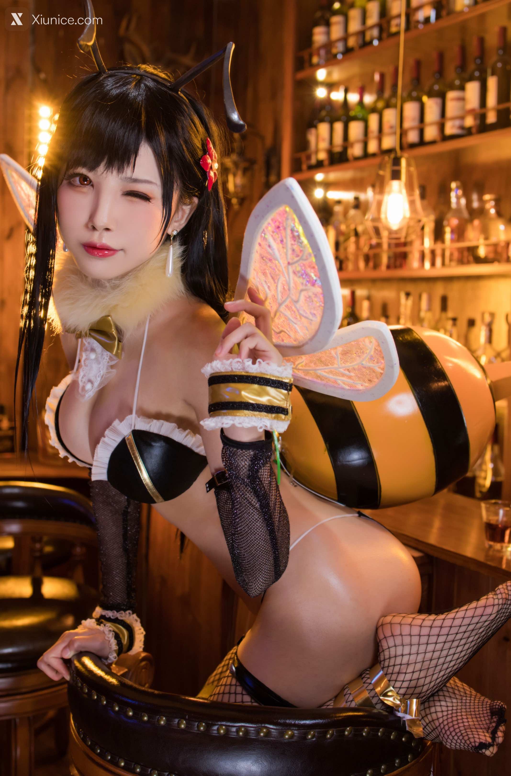 Coser@水淼Aqua – Vol.067 婚纱+黑皮蜜蜂 第27张