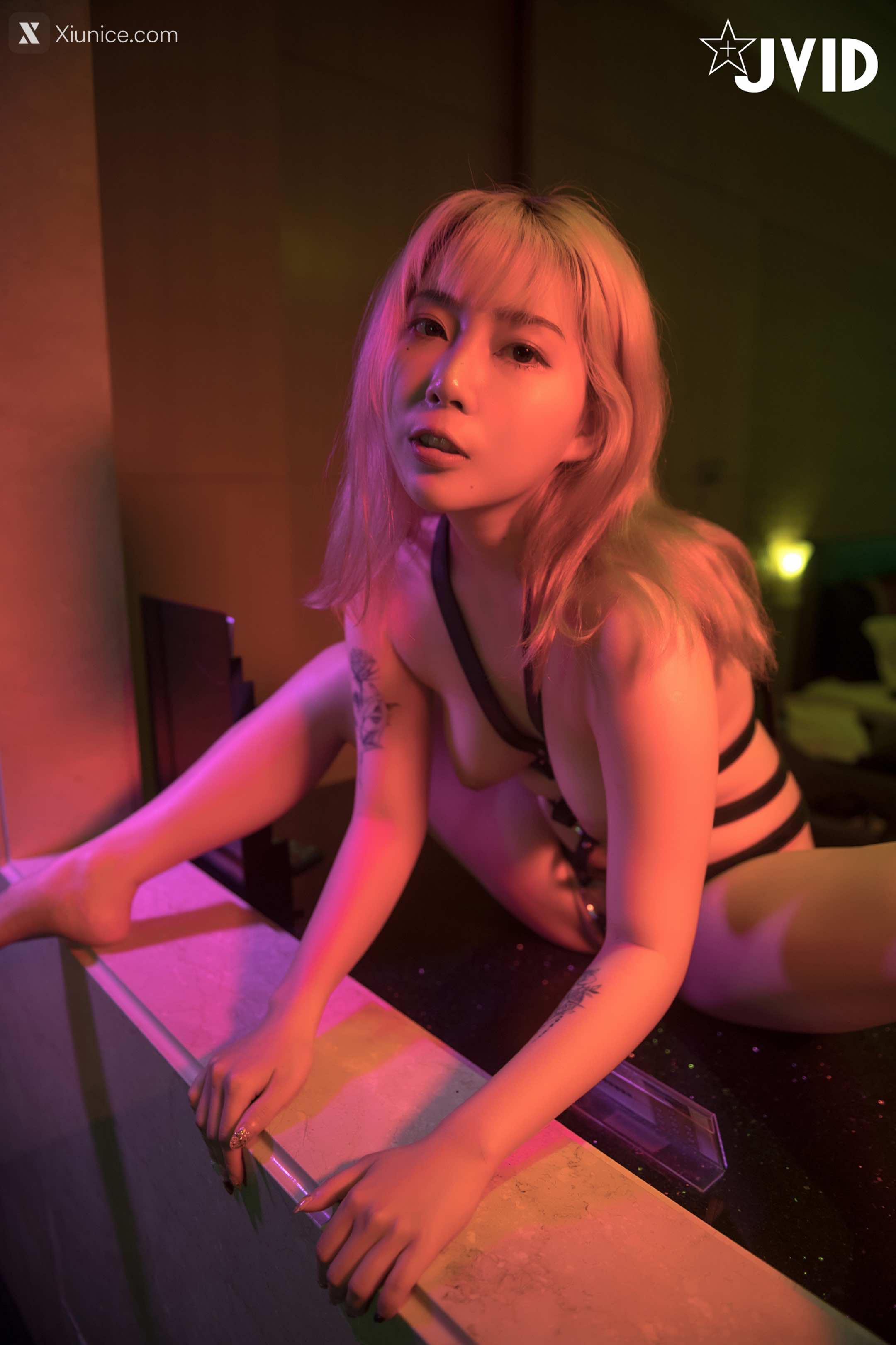 JVID – Stacy – 摇曳的光影中被束缚的美女渐渐的穴湿了等妳来征服 第44张