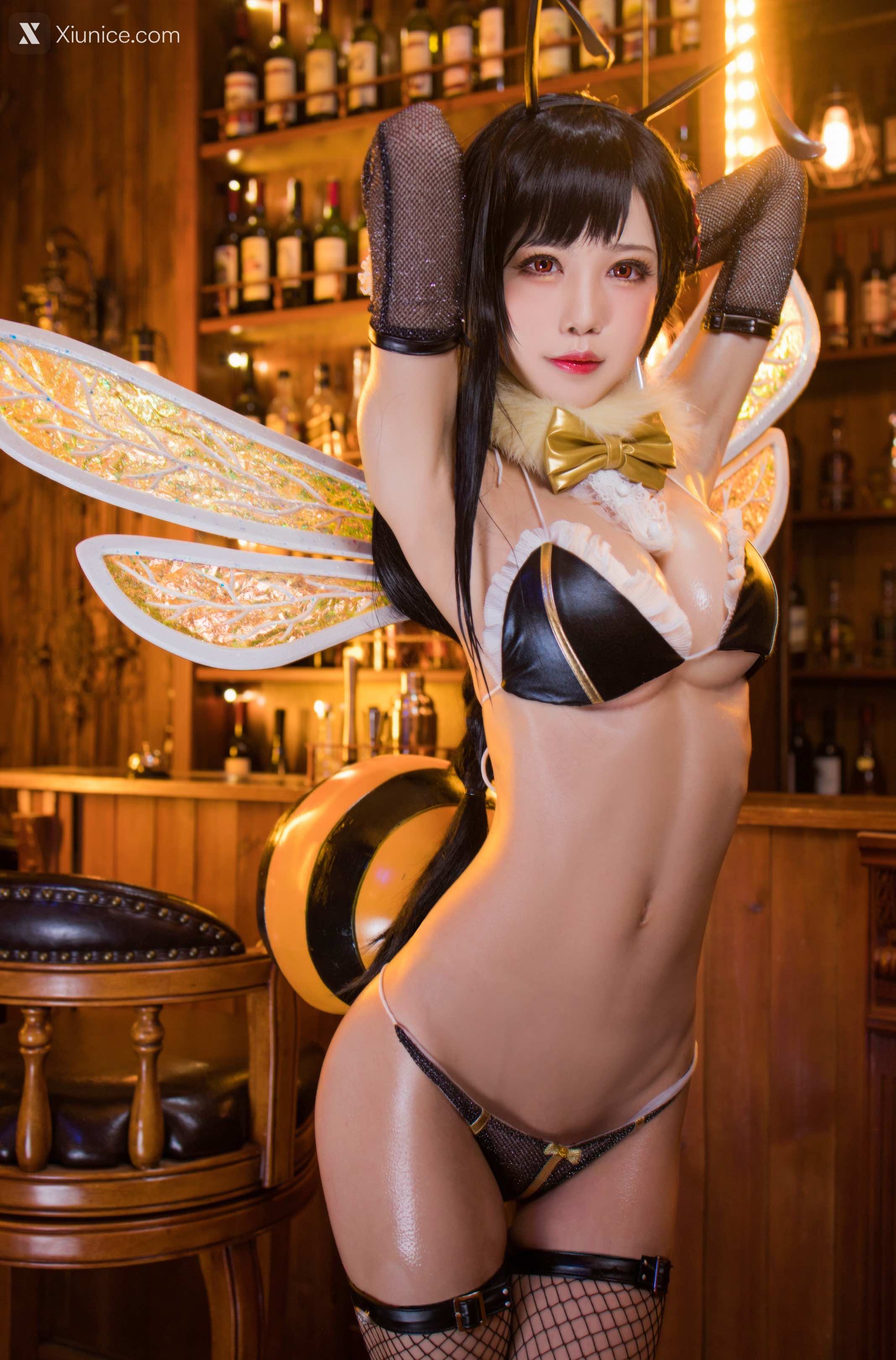 Coser@水淼Aqua – Vol.067 婚纱+黑皮蜜蜂 第10张
