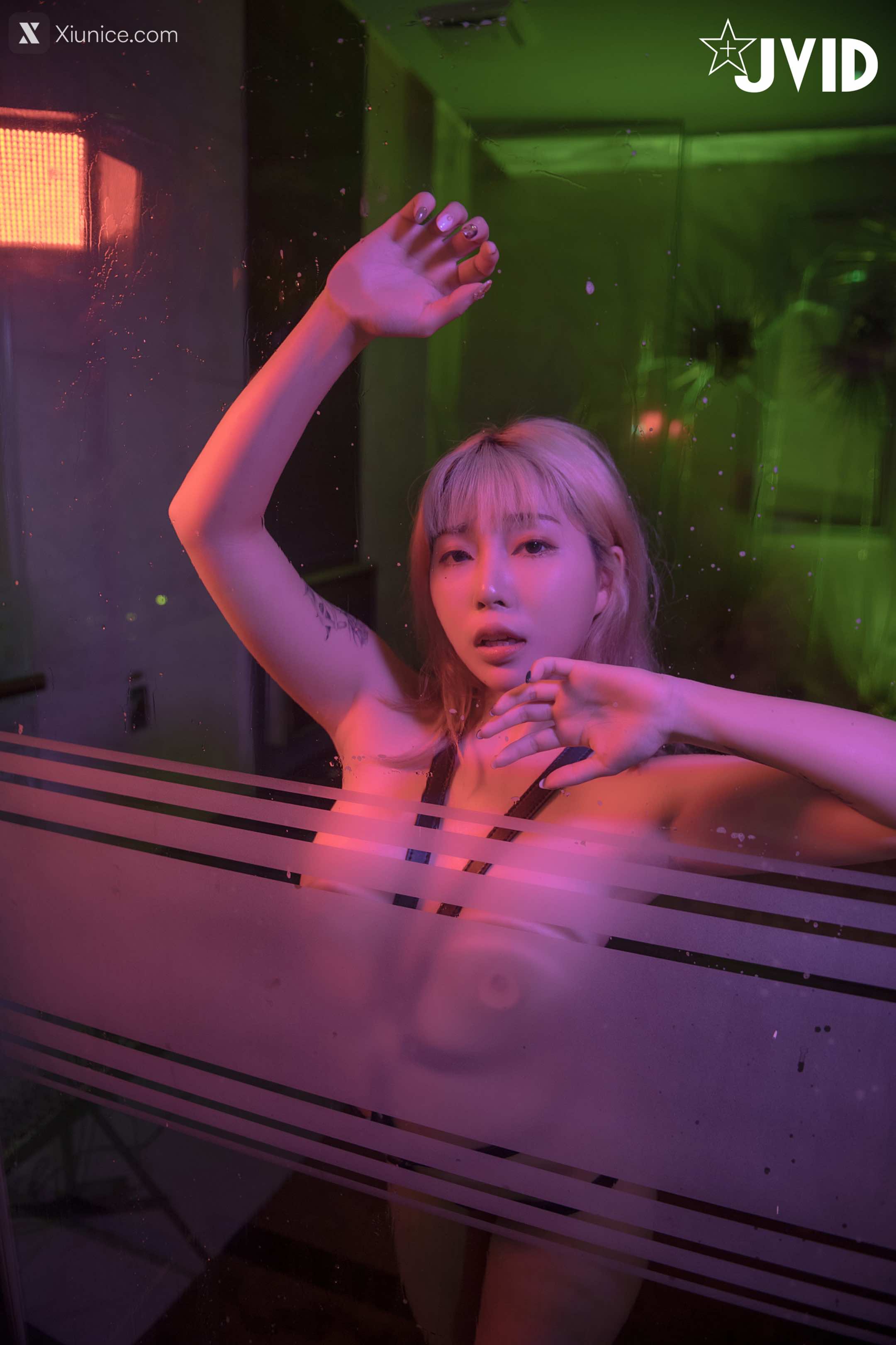 JVID – Stacy – 摇曳的光影中被束缚的美女渐渐的穴湿了等妳来征服 第8张