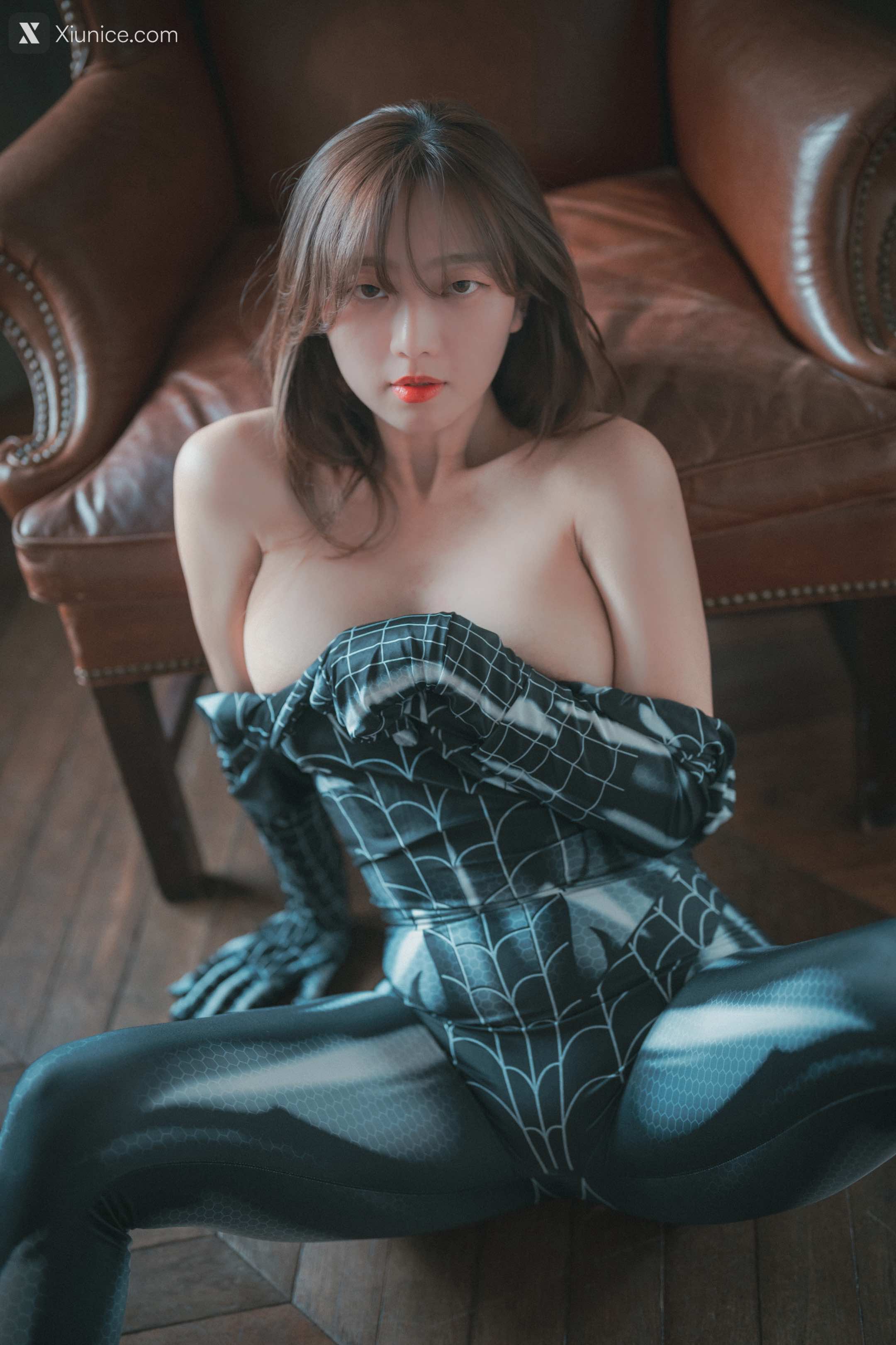 DJAWA Photo – Koby – The Curvy Spider Girl + S.ver 第21张