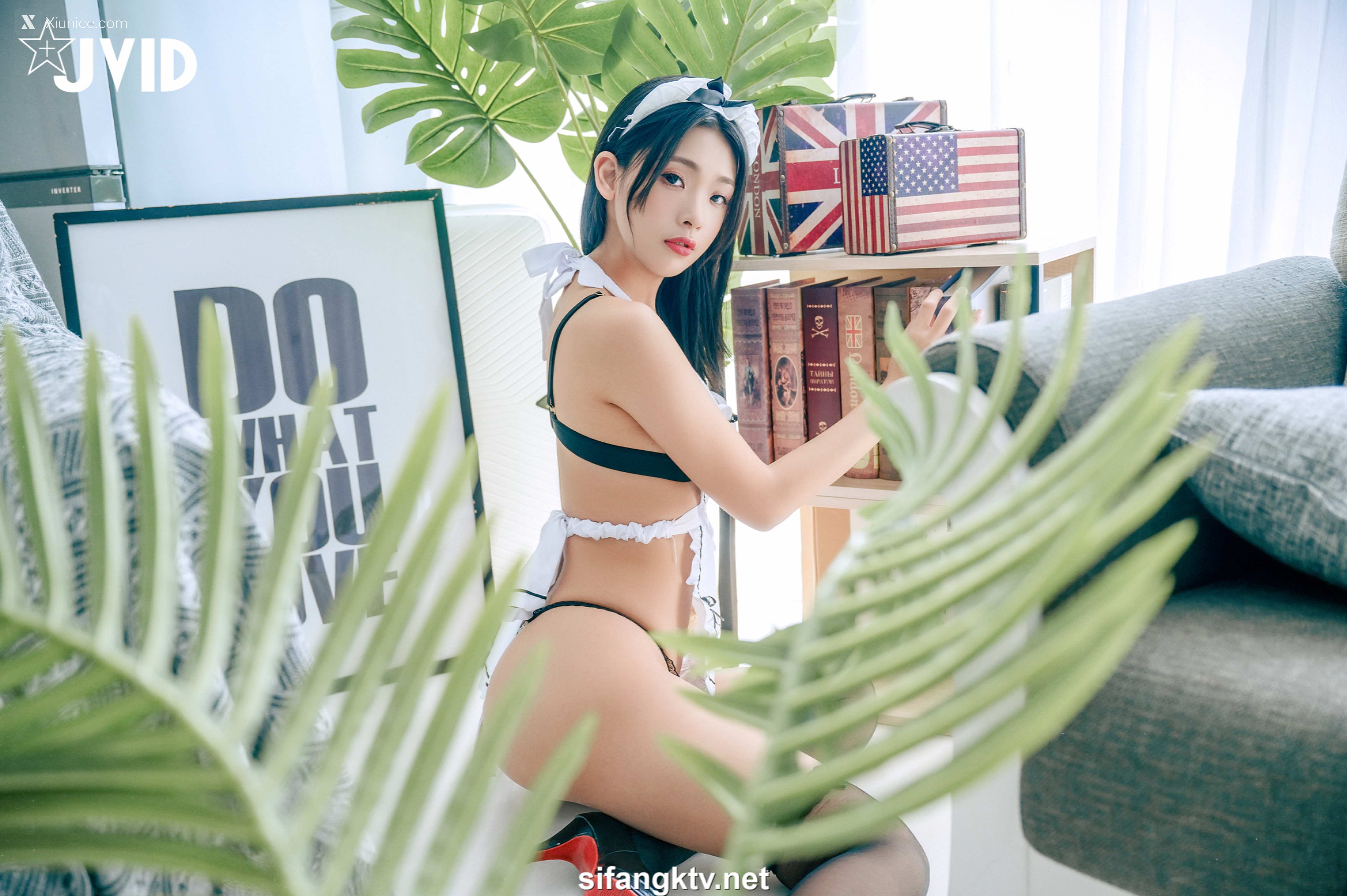 JVID – 露露咪 – 露露咪淫蕩小女僕 露露咪の特別服務 幫主人足交到射了 粉嫩美乳美鮑 第29张