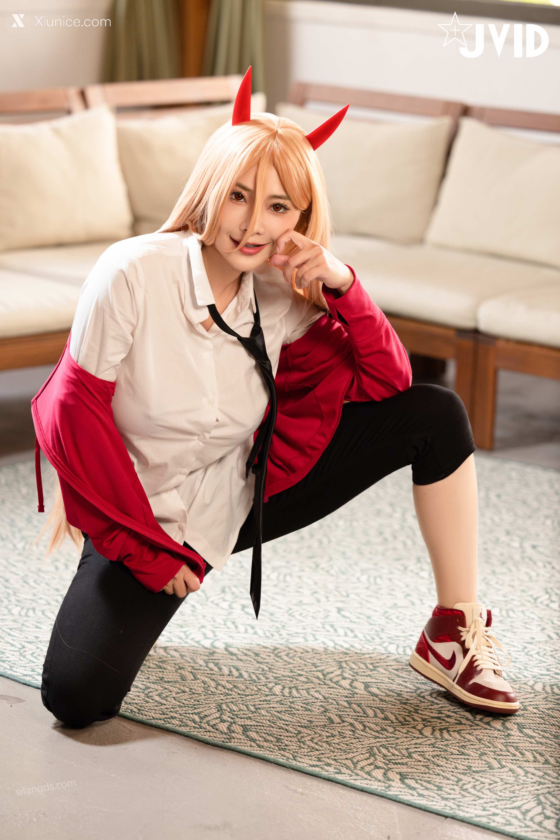 JVID – Lele 樂樂 – 鏈鋸人惡魔帕瓦狂氣豪乳完整版這奶子真是大刺激 第4张