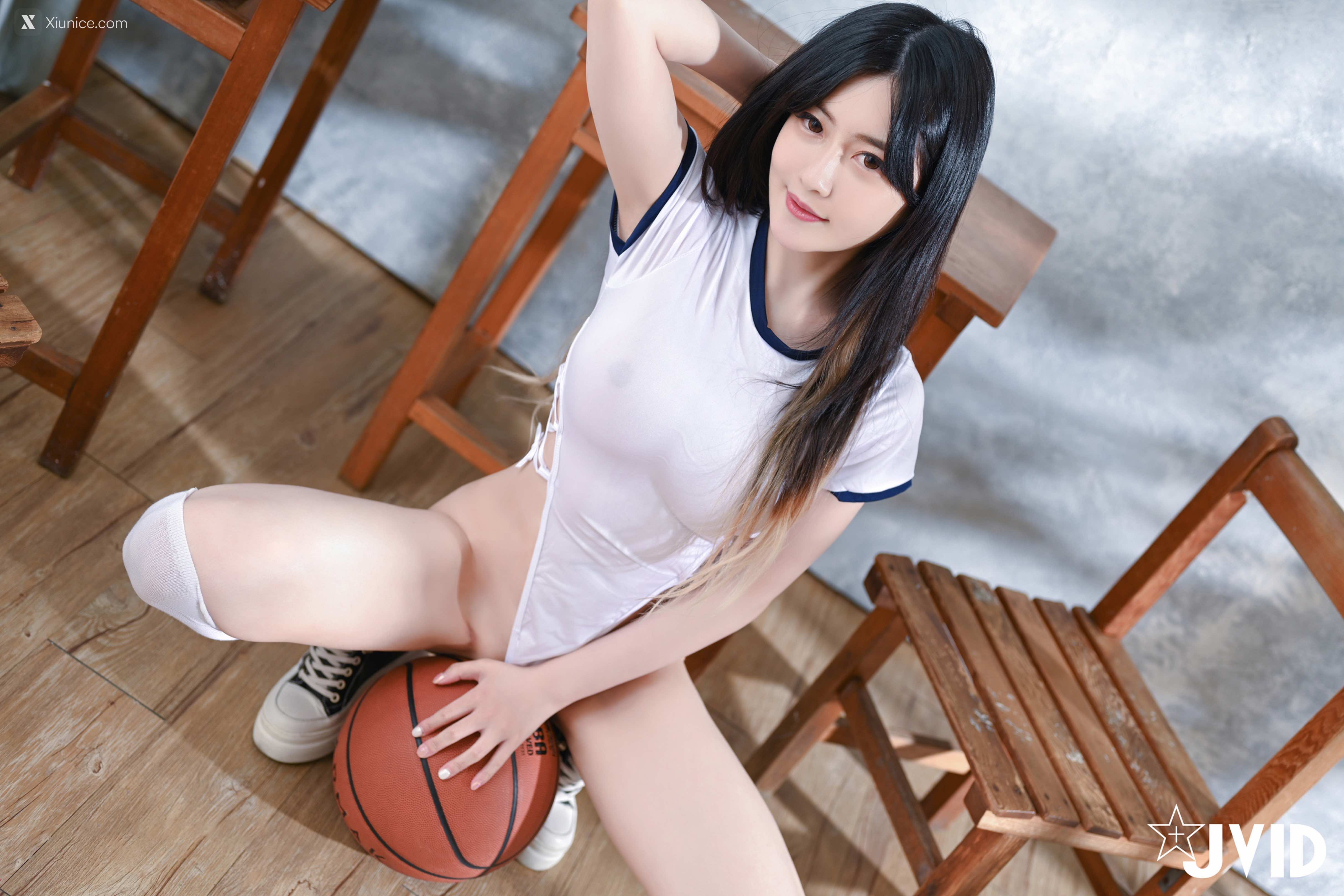 JVID – 璃奈酱 – 学妹全裸课堂 第9张