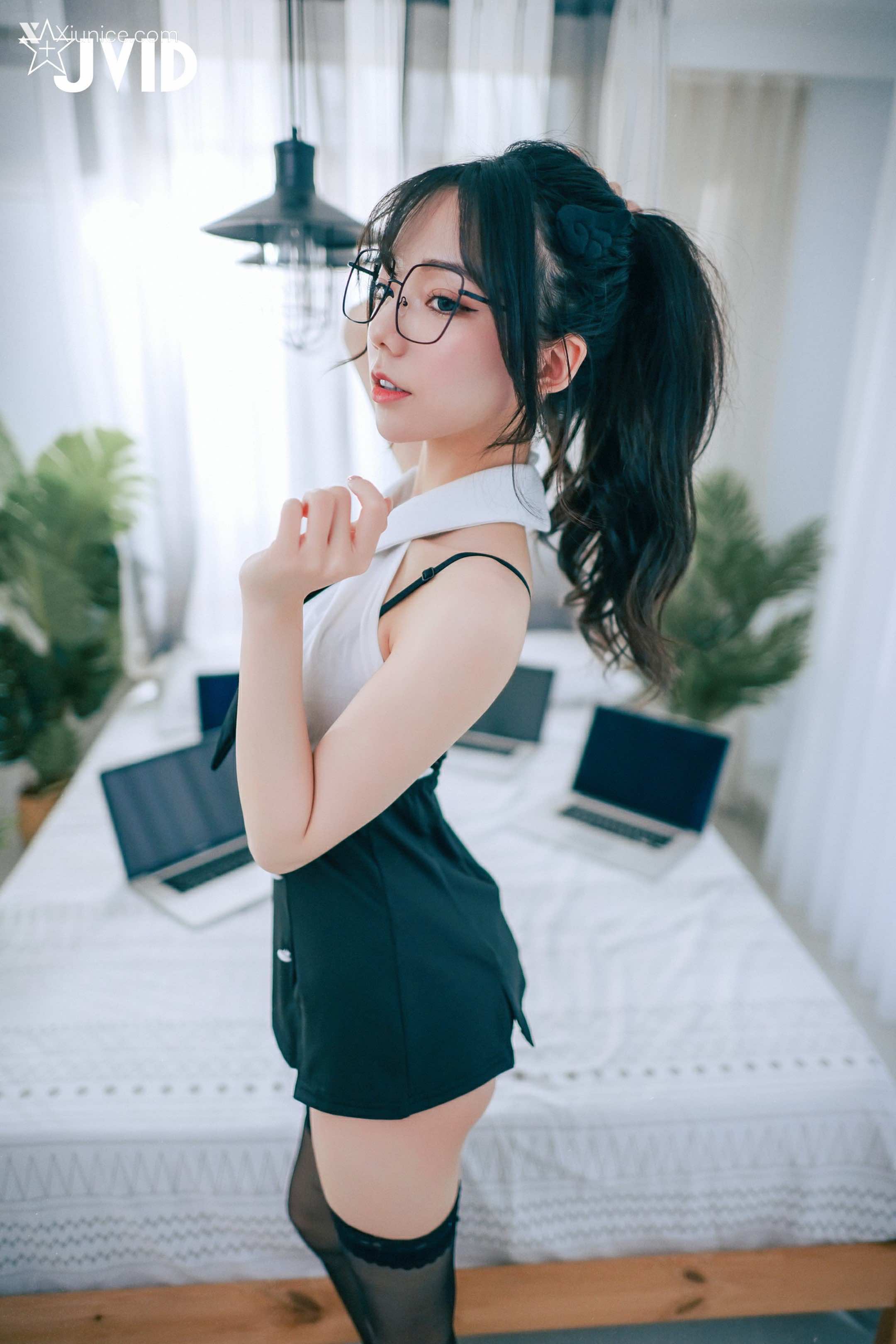 JVID – 啾啾-淫欲小秘書 第164张