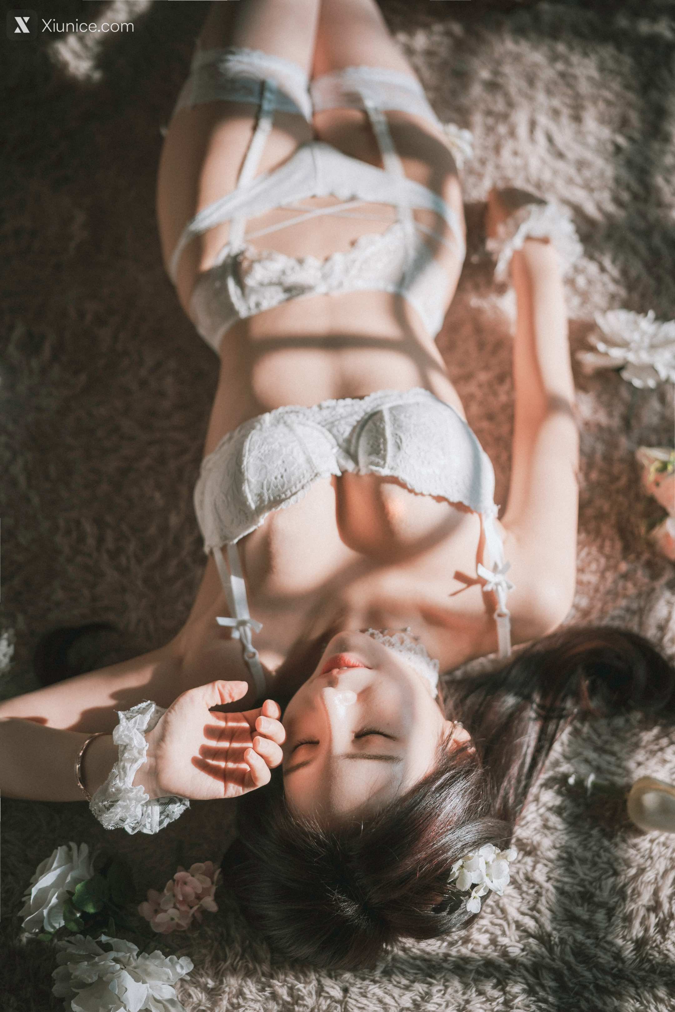 DJAWA Photo – Zzyuri (쮸리) – Alluring White 第11张