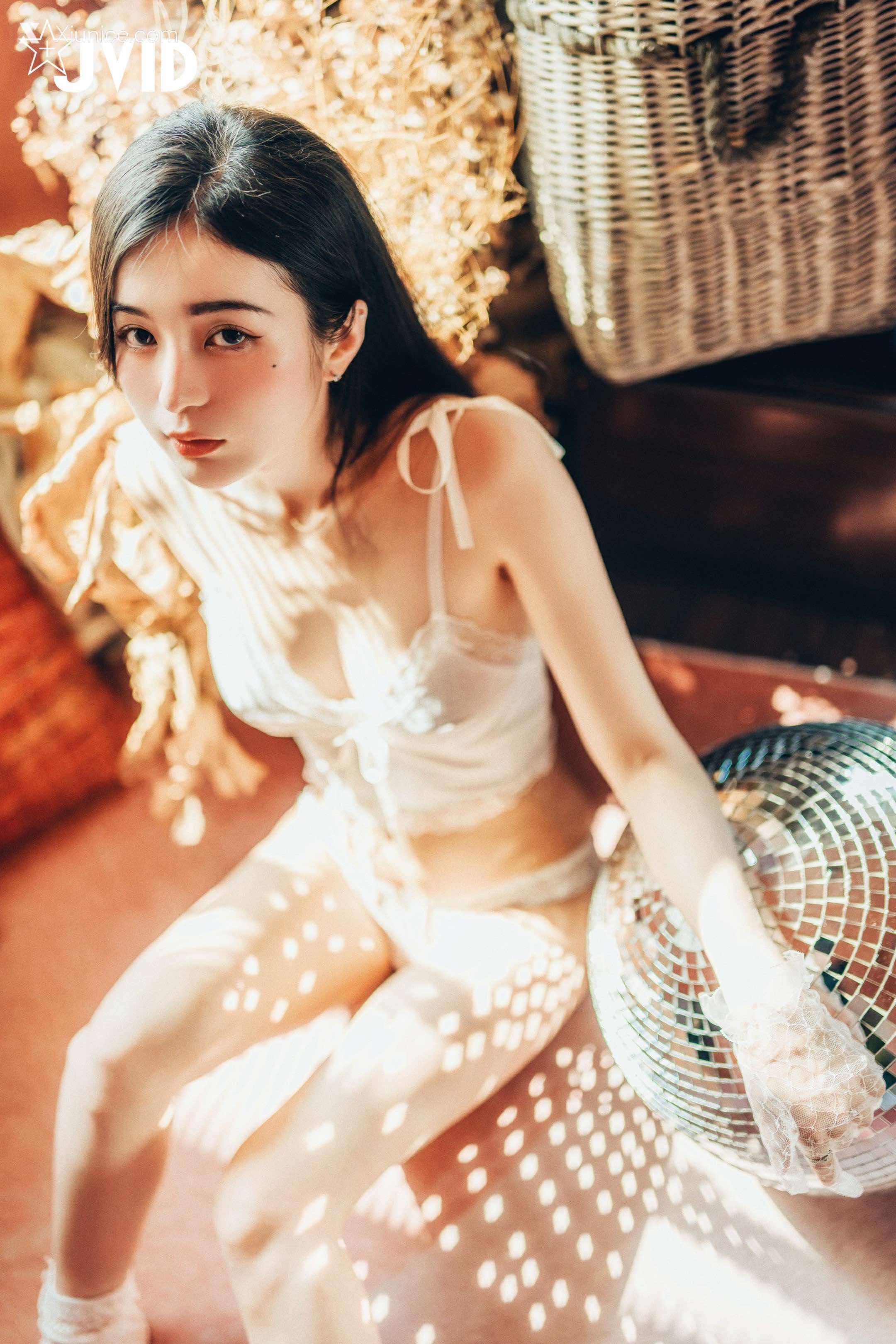 JVID – 辰辰 – 巨乳嬌妻 第168张