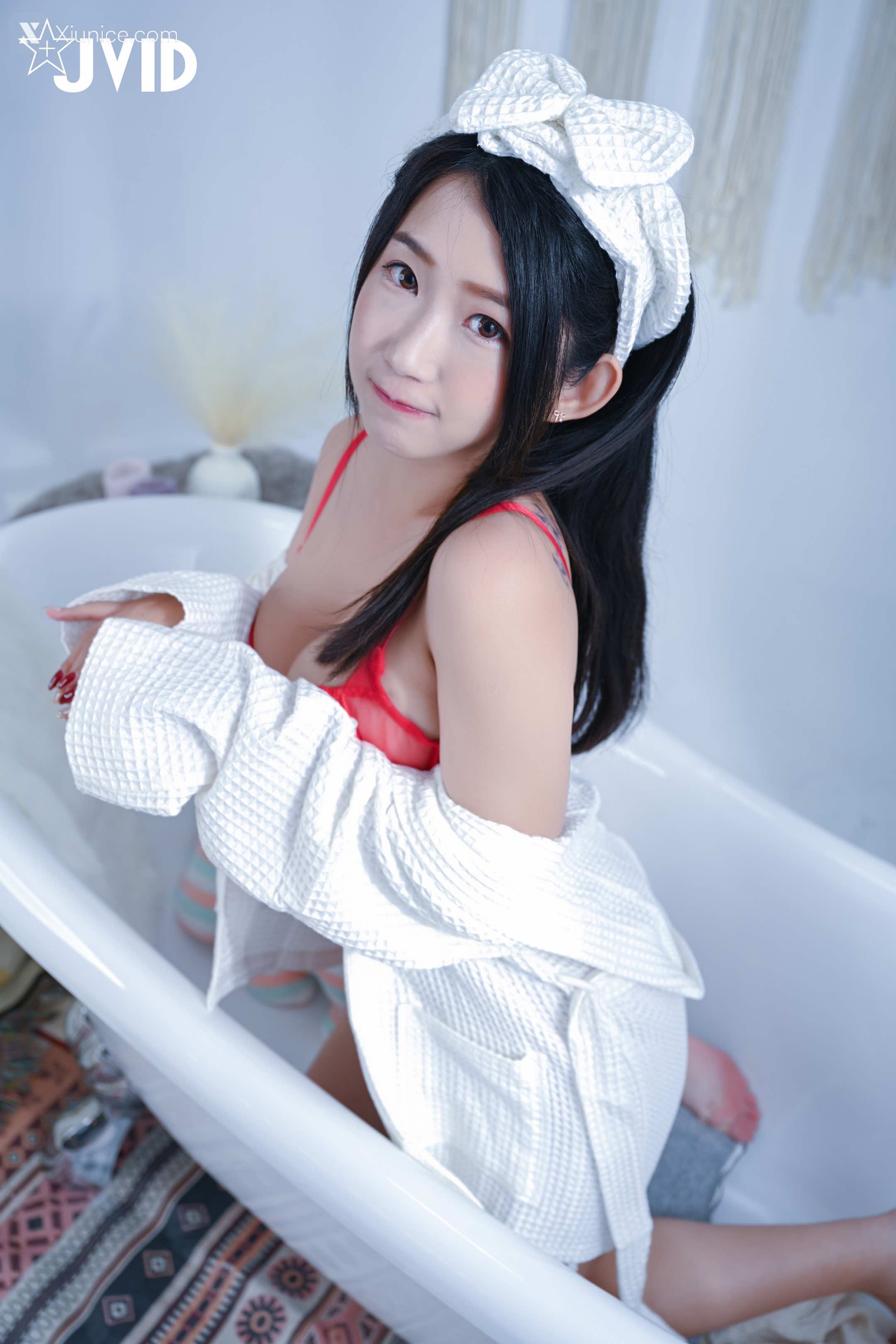 JVID – 肉包 Mini – Merry Christmas Festival 第37张