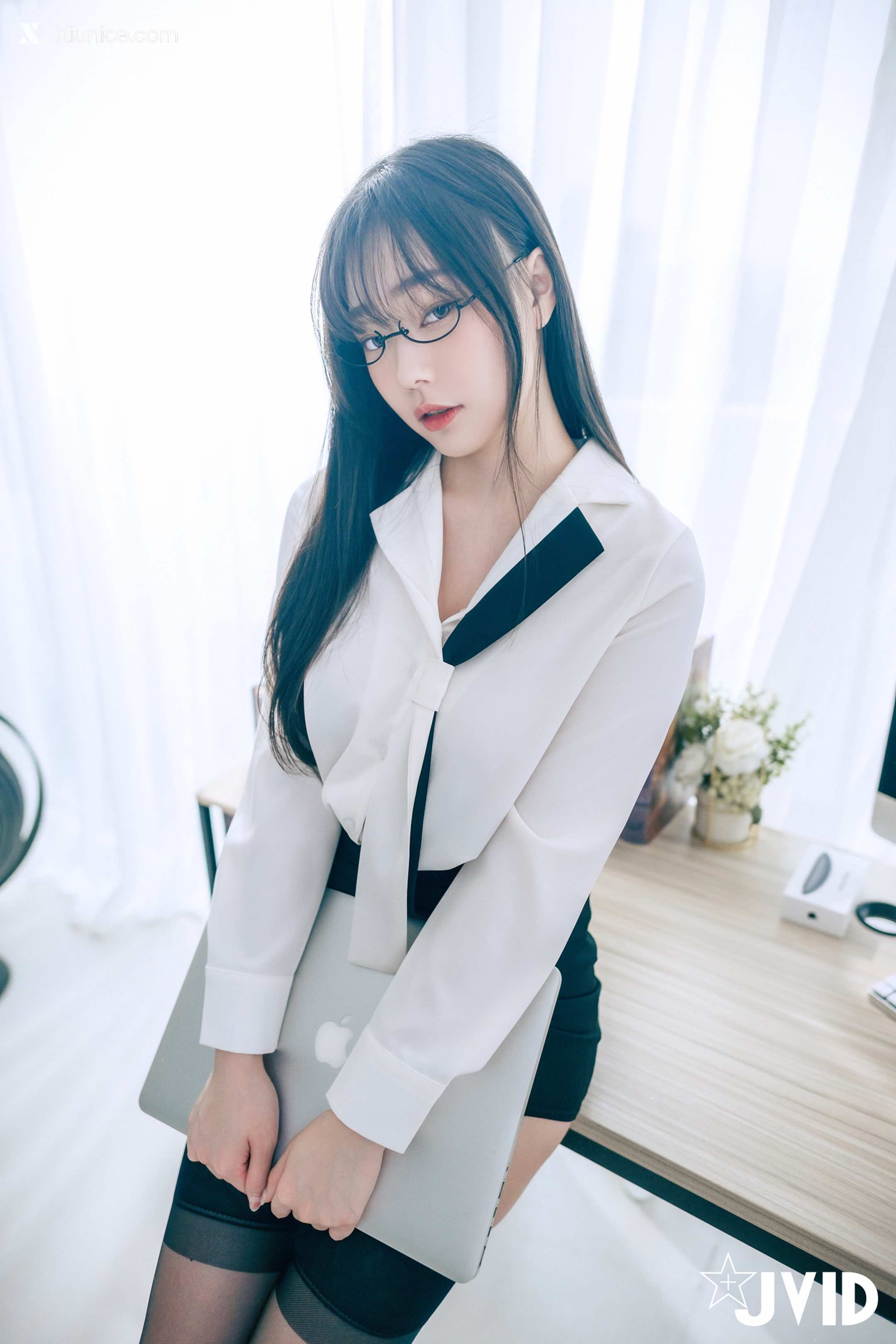 JVID – 苡昕 Slivia – 超巨乳女秘書 第7张
