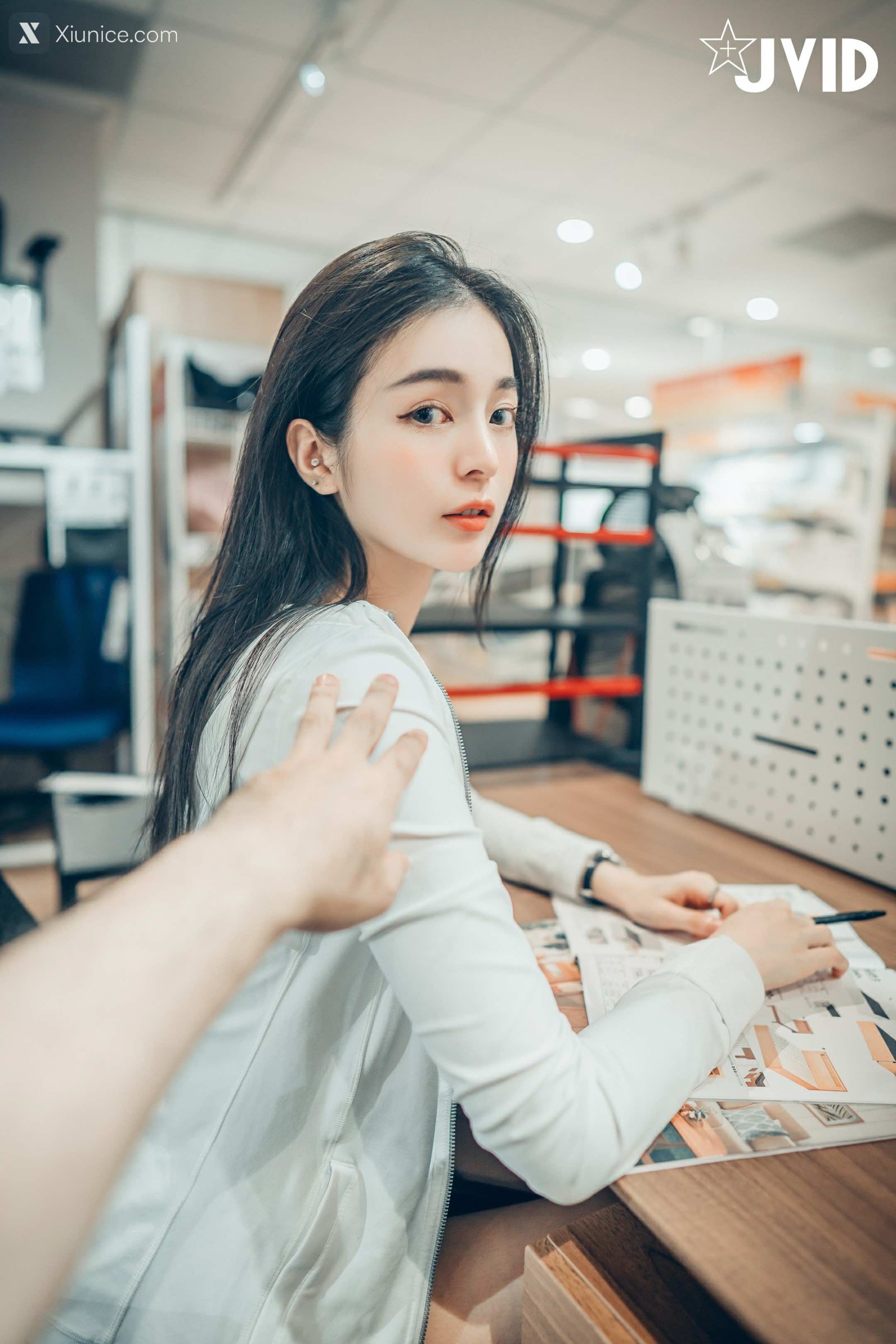 JVID – 辰辰 – 我的暴露狂女同事 第10张
