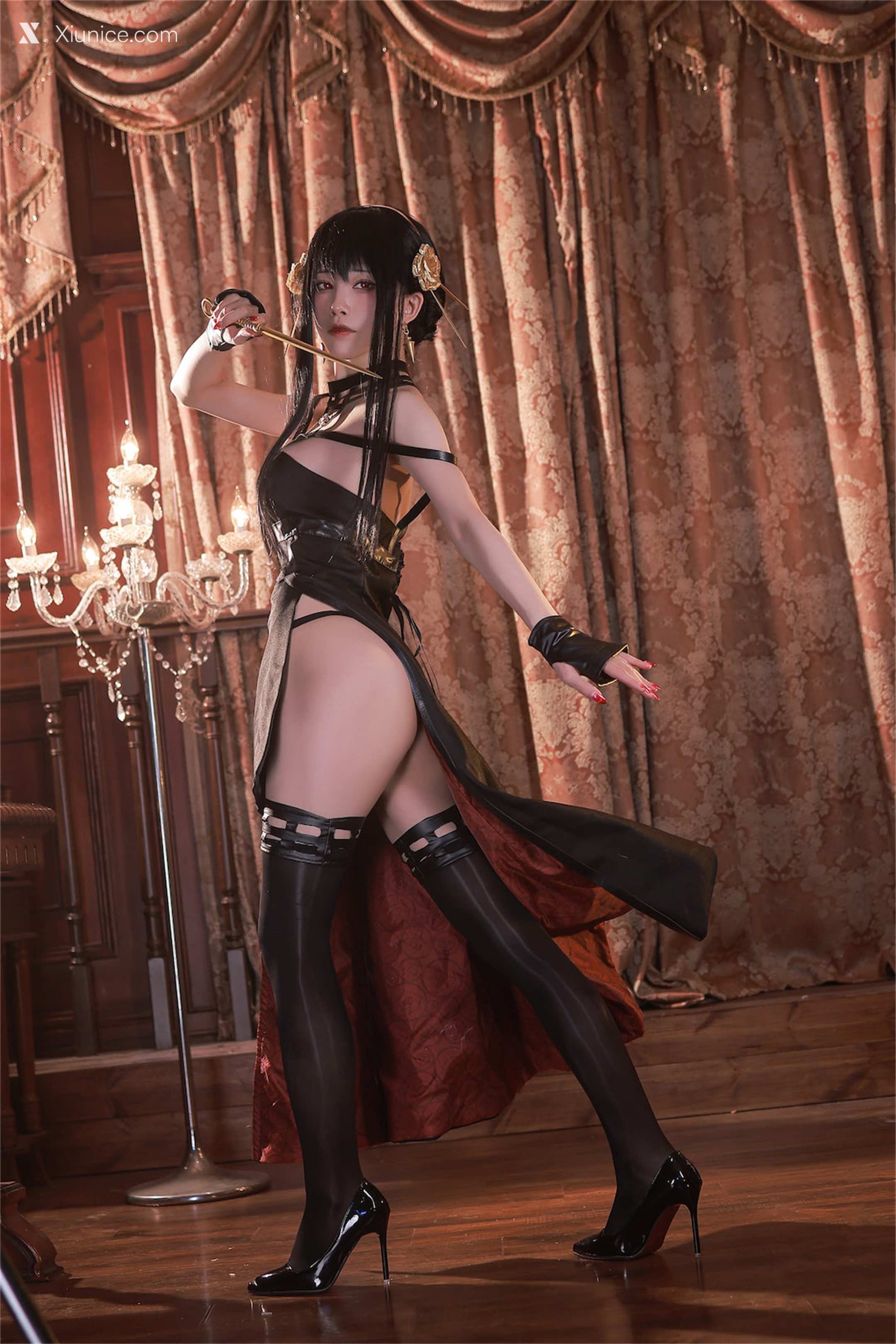 Coser@水淼Aqua – Vol.124 约尔黑礼服 第15张