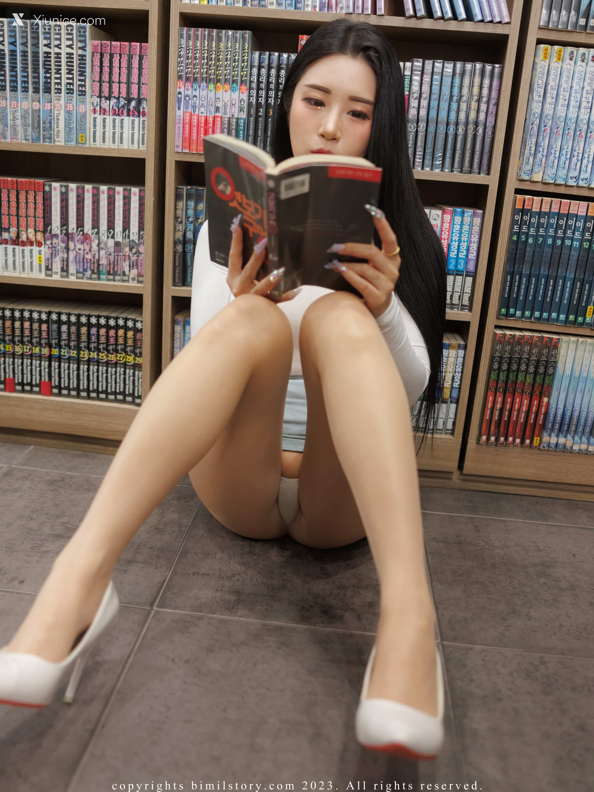 Bimilstory Bomi (보미) Vol.38 Part-timer Girl at a Comic Book Cafe 第40张