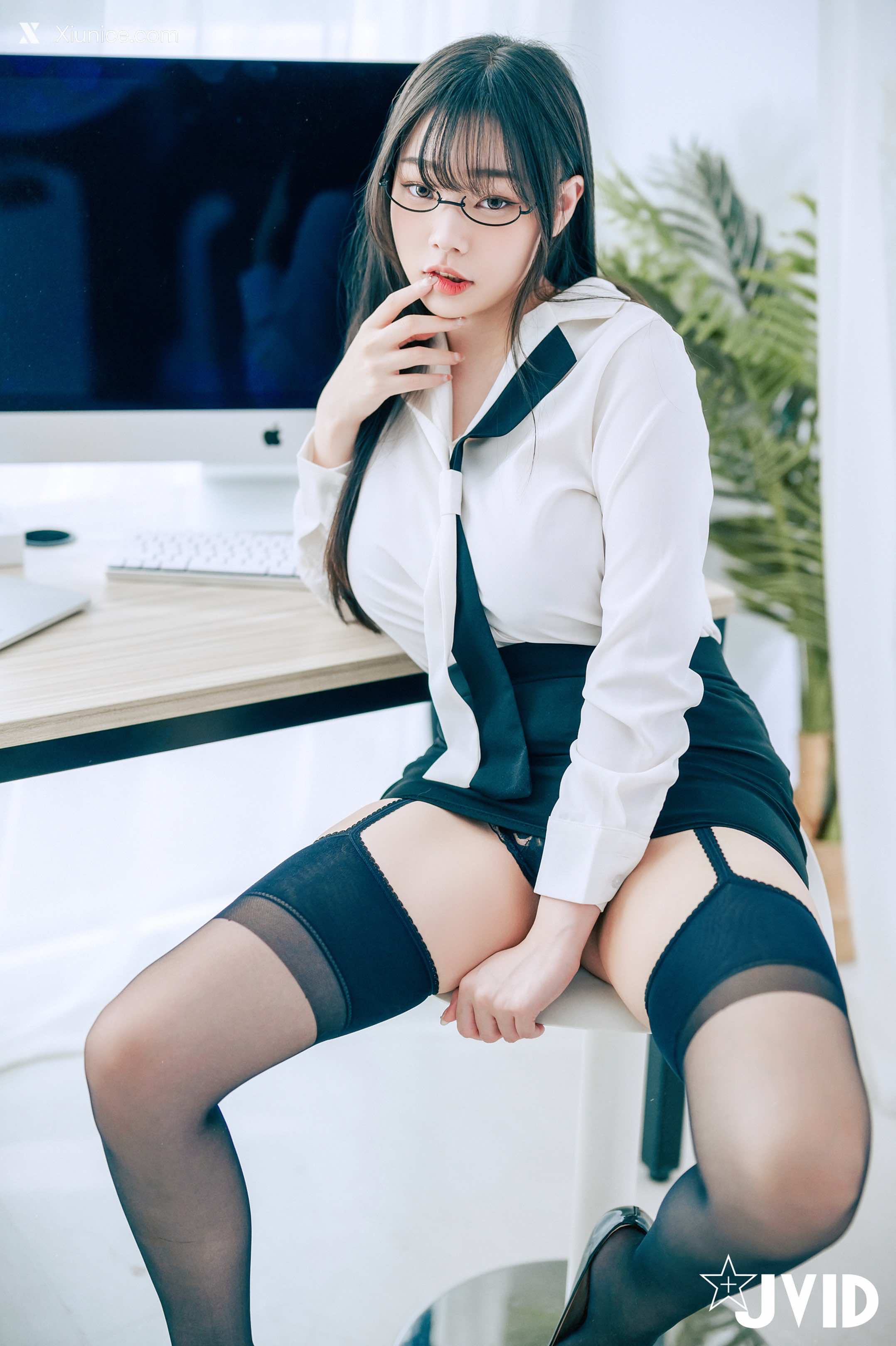 JVID – 苡昕 Slivia – 超巨乳女秘書 第5张