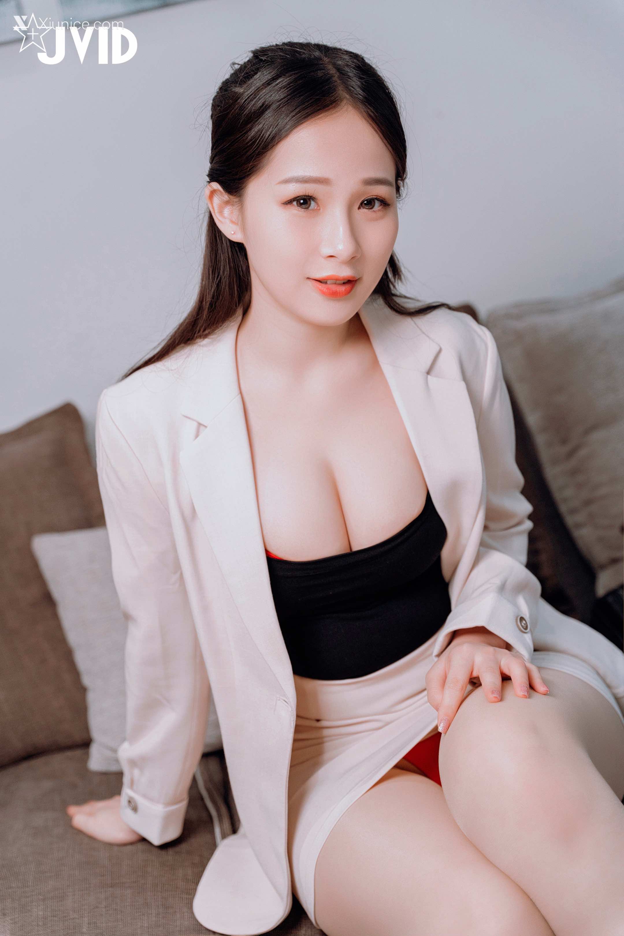 JVID – 婕咪 Juice – 飛機杯到府推銷員 第9张