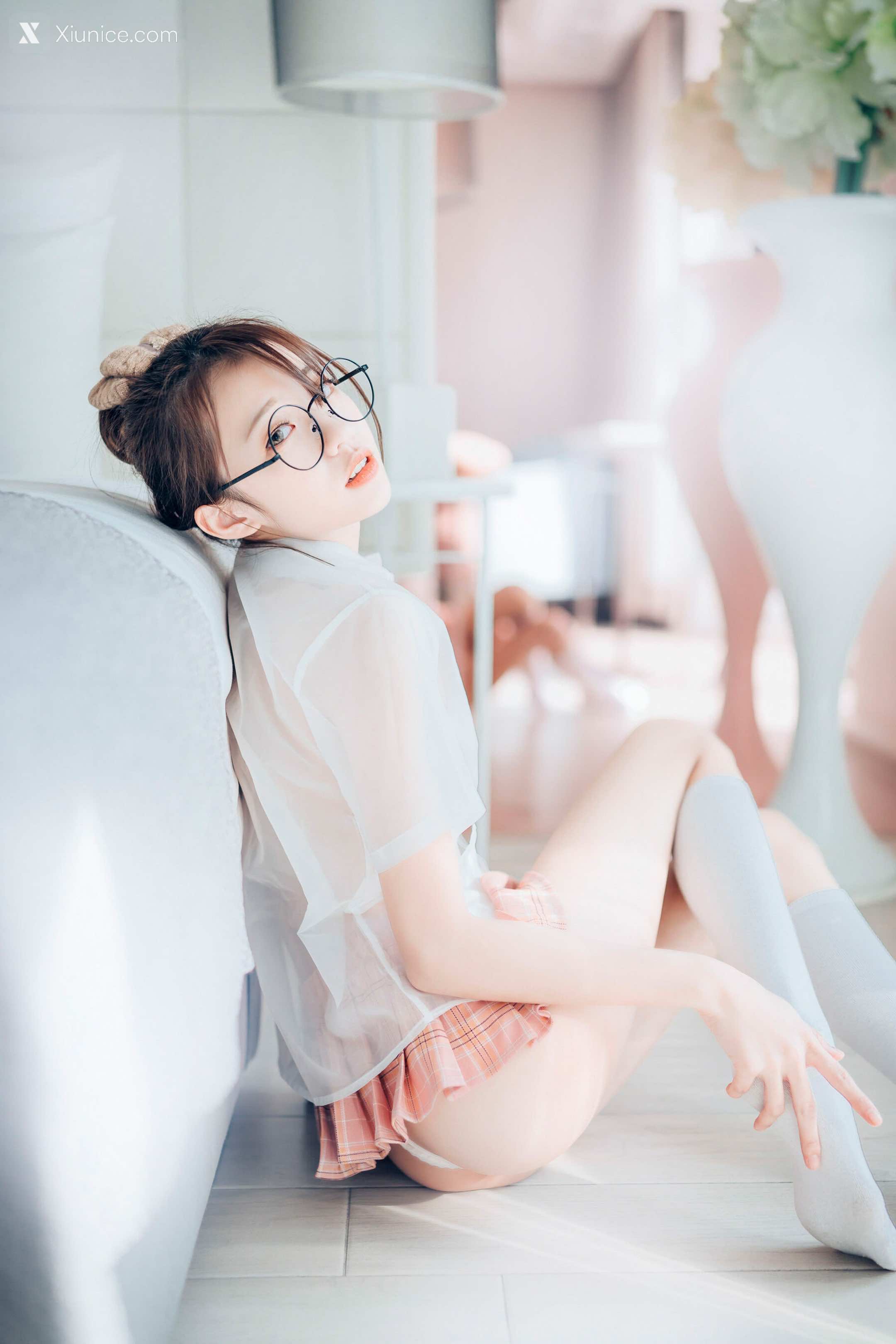 JVID – 妍妍 Angel – 女孩在trasmart制服與眼鏡 第13张