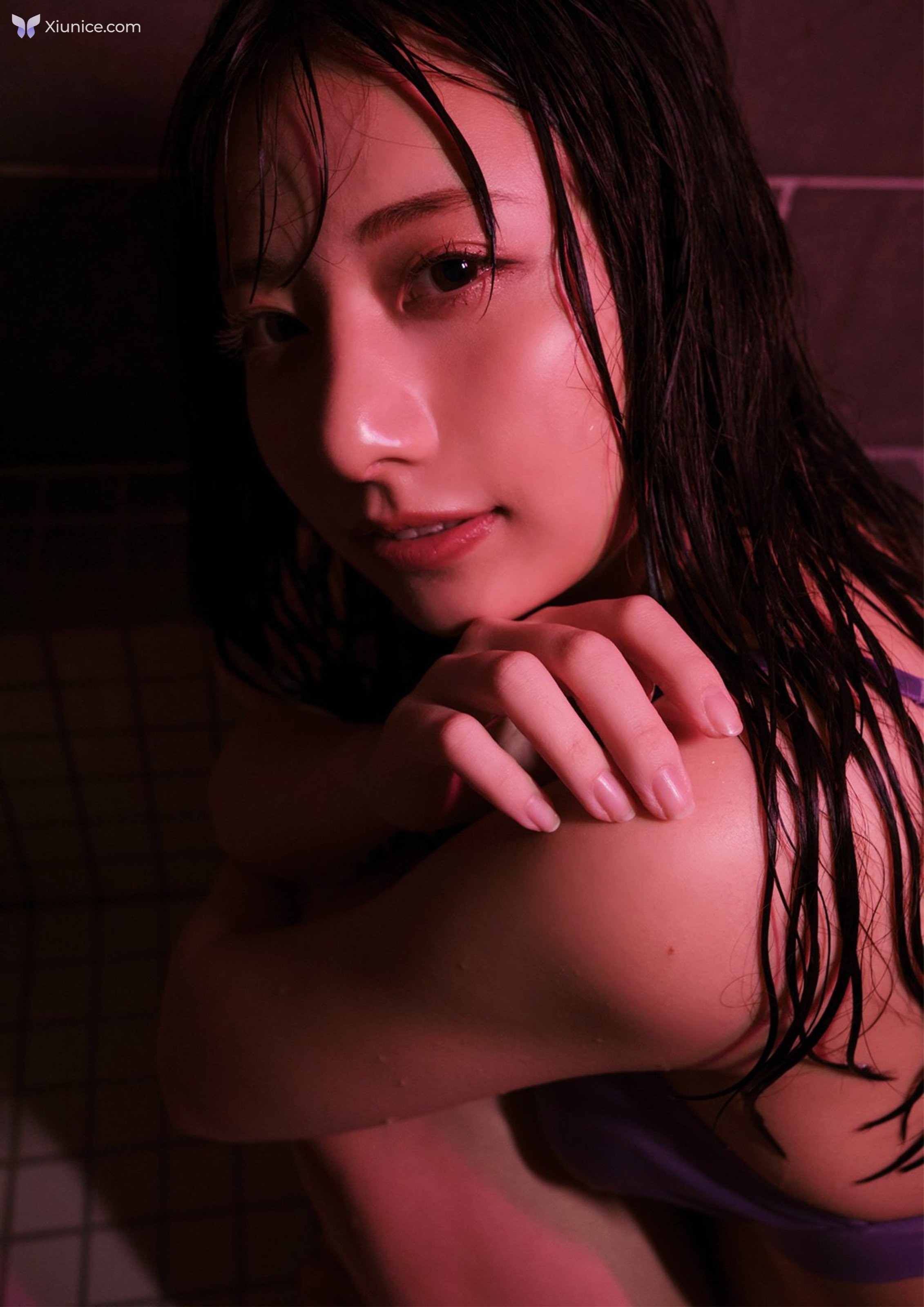 Yuka Suzuki ユカススキ – BUBKAテシタル写真集 W-DAY on the floor 第91张
